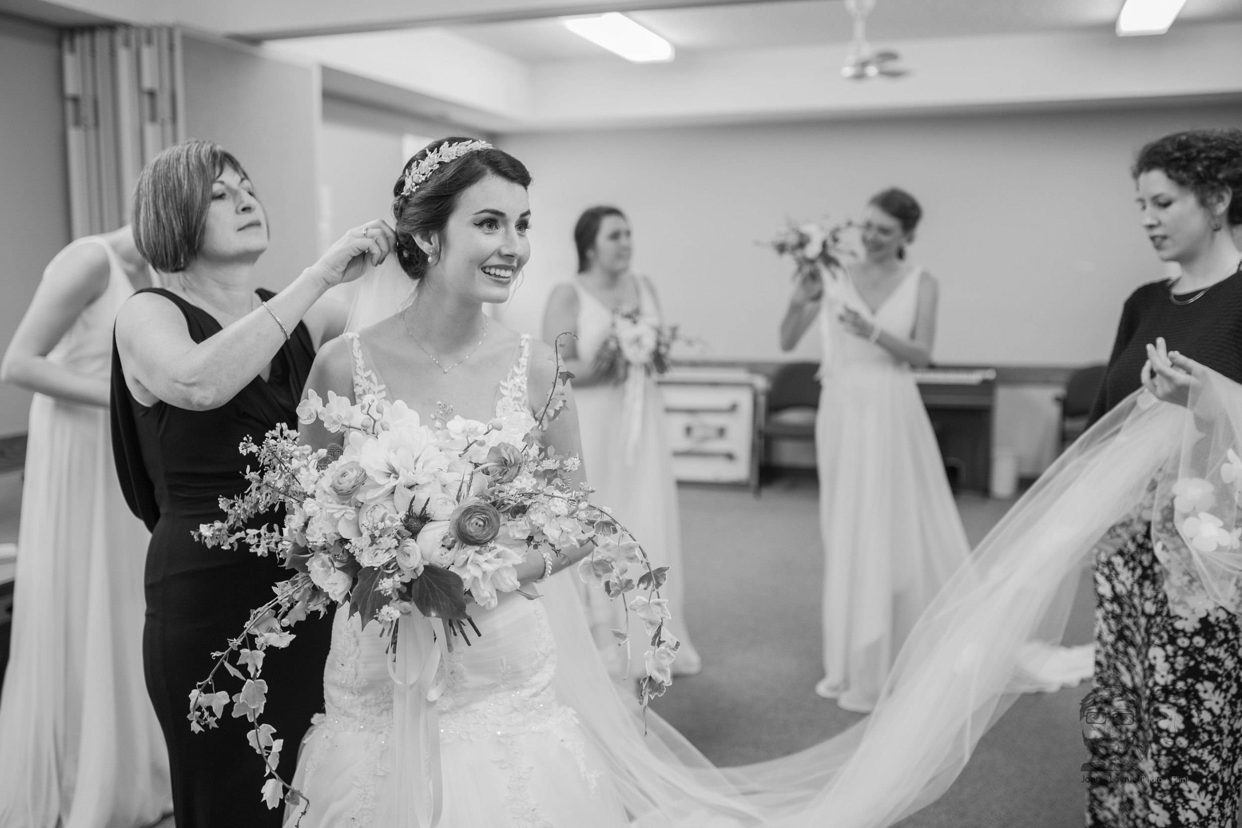 022Toronto Wedding Photographers and Videographers-Jono & Laynie Co.jpg