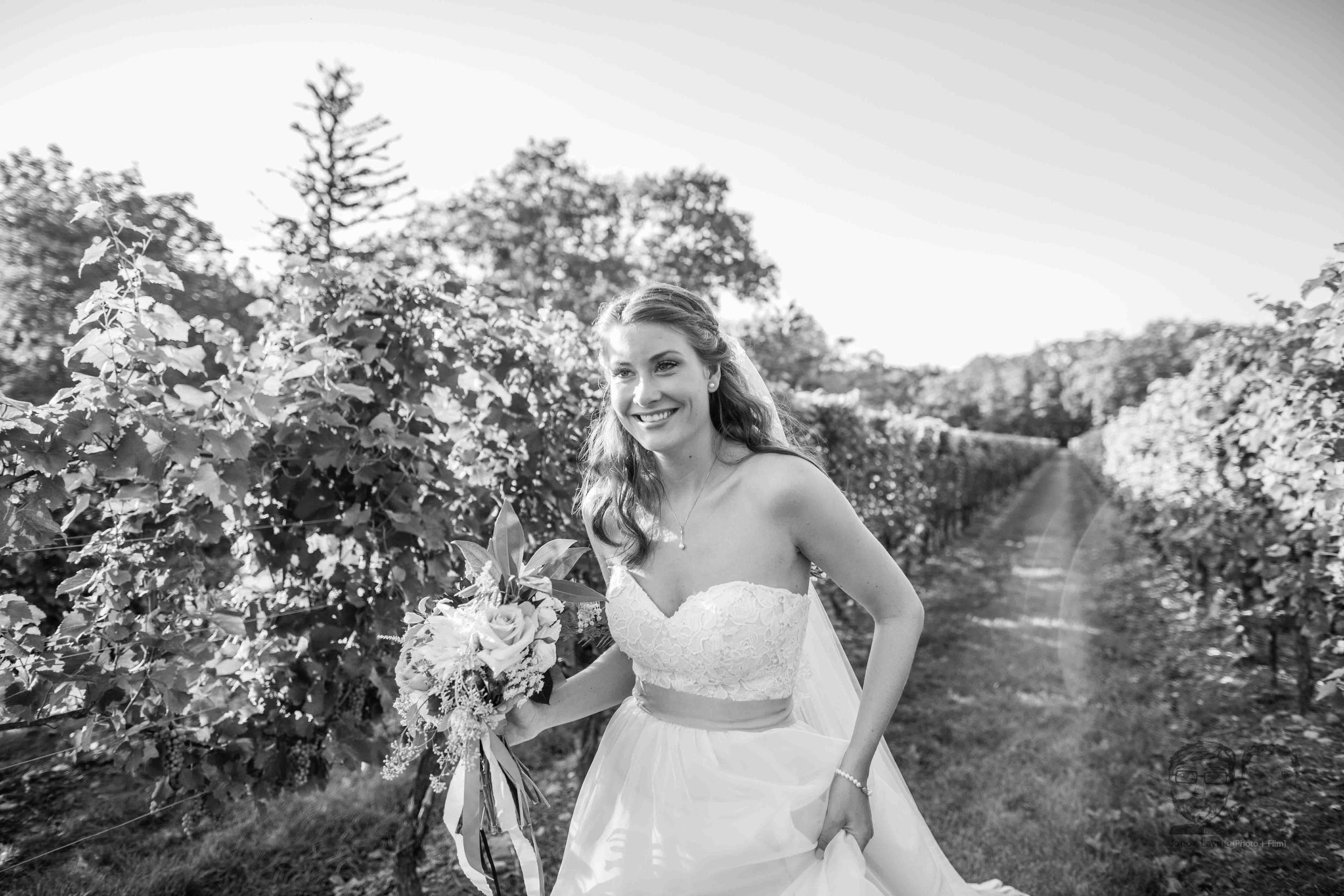 0124Riverbend Inn - Niagara photographers - Jono & Laynie Co.jpg