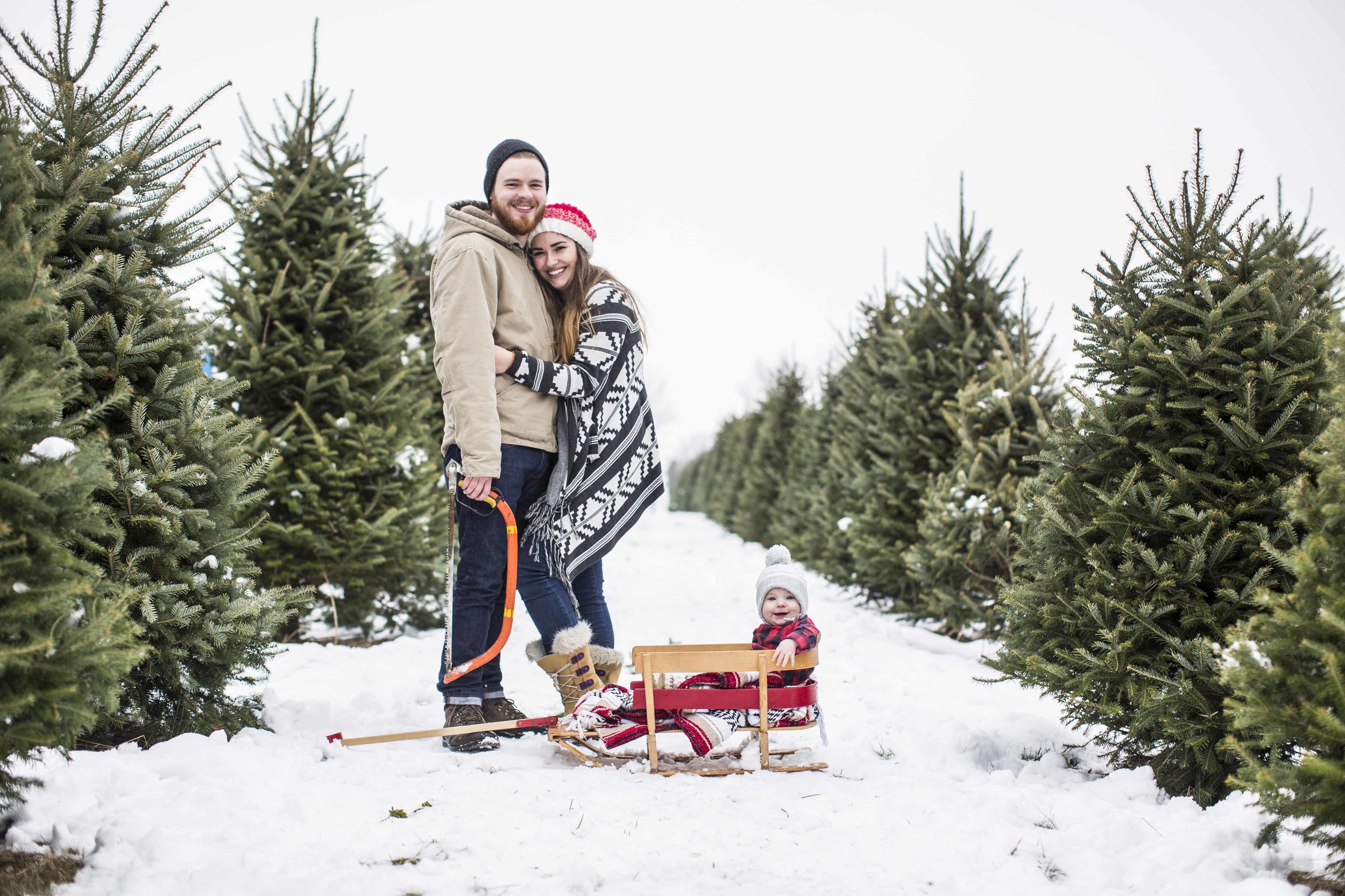 009Lifestyle Christmas portraits-Jono & Laynie Co.jpg