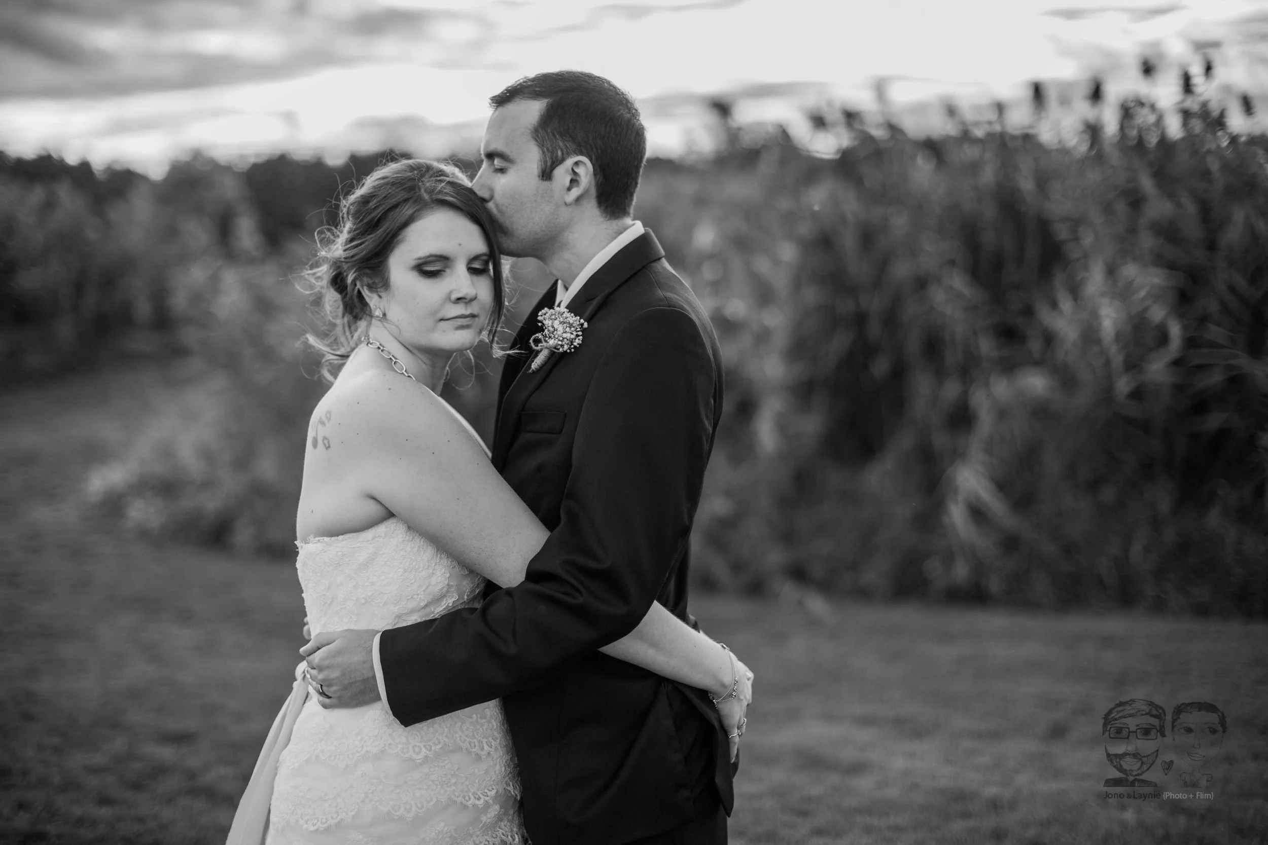 106London Photographers-Jono & Laynie Co.jpg