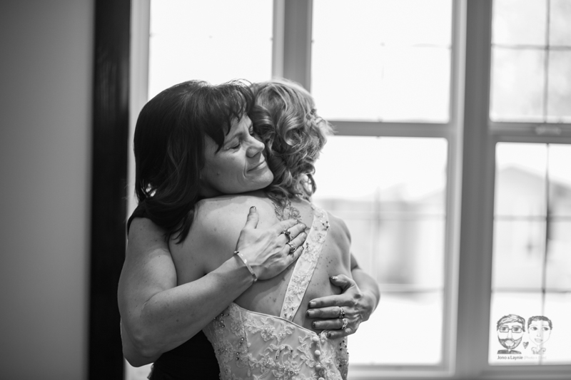 0017Calgary Wedding Photographers-Jono & Laynie Co.jpg