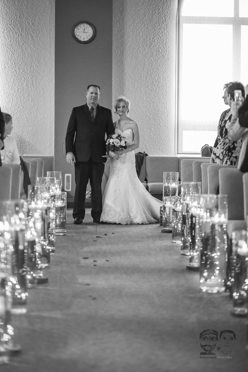 0031Calgary Wedding Photographers-Jono & Laynie Co.jpg