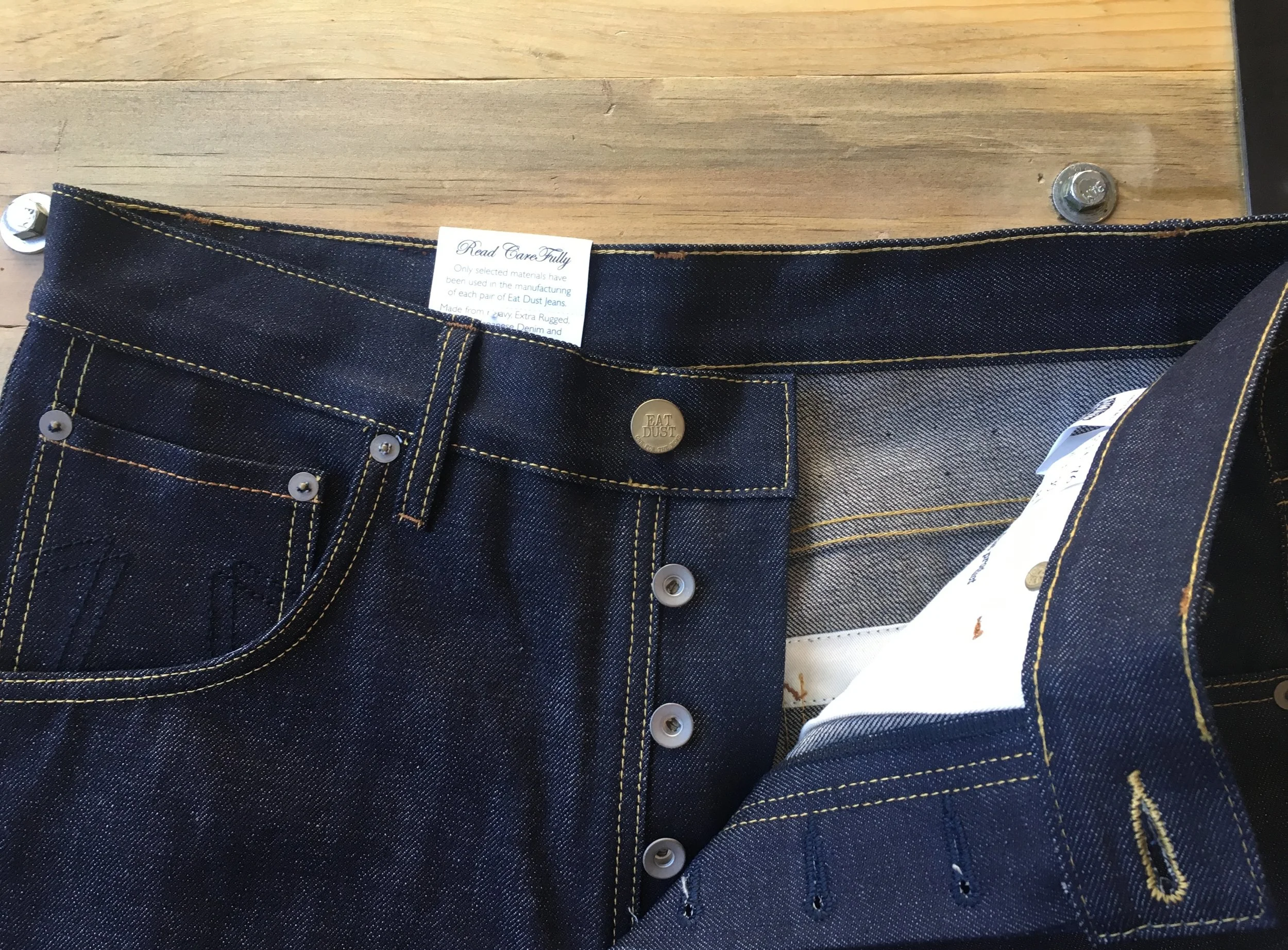 dust denim
