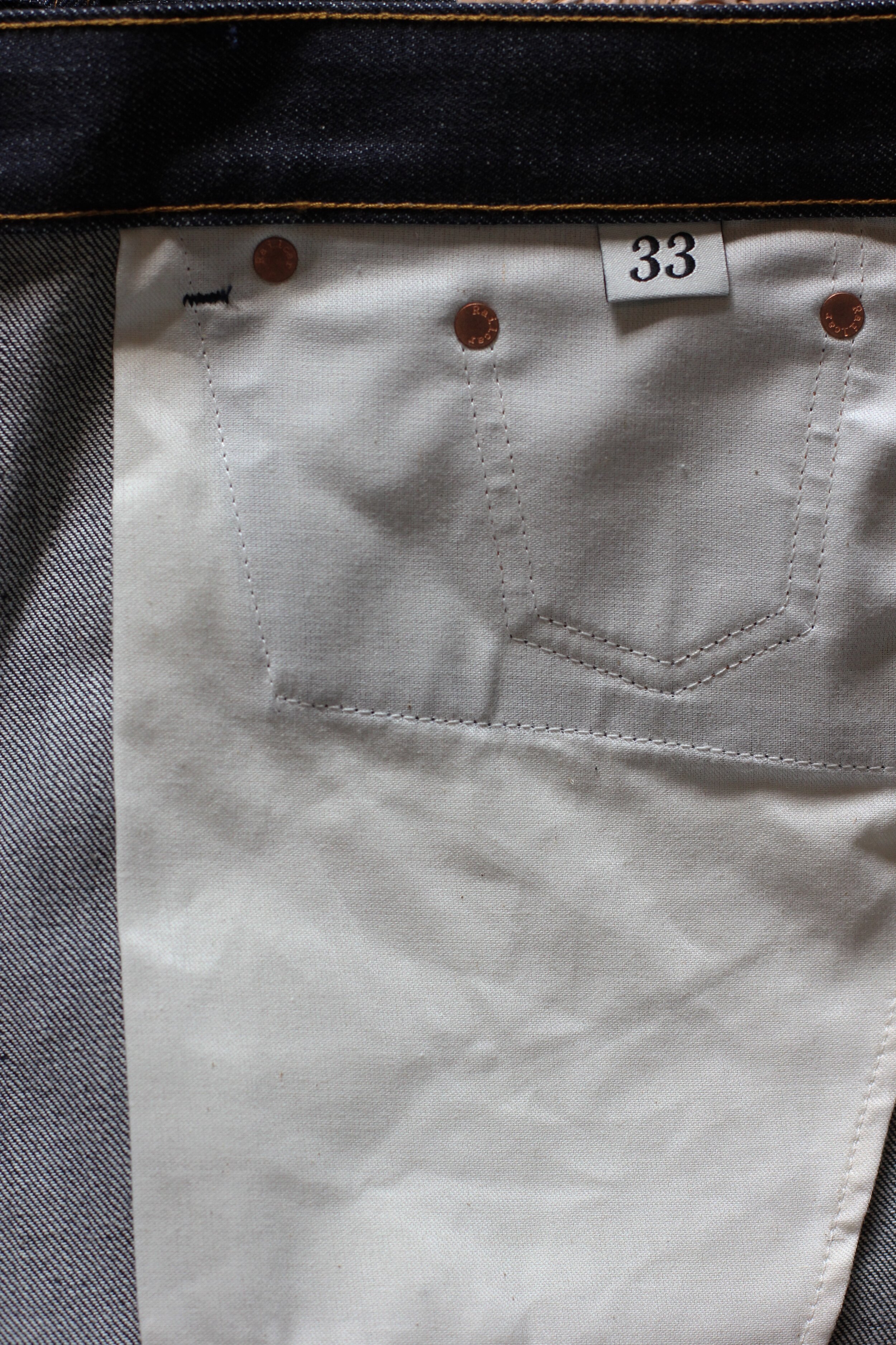 C97A0BA7-3E77-4864-BC94-FA1FA294E941