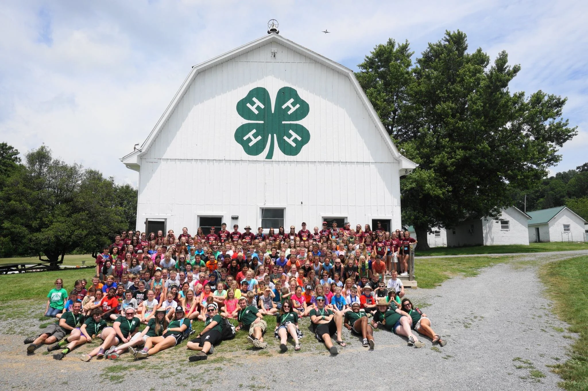 2017 group photo.jpg