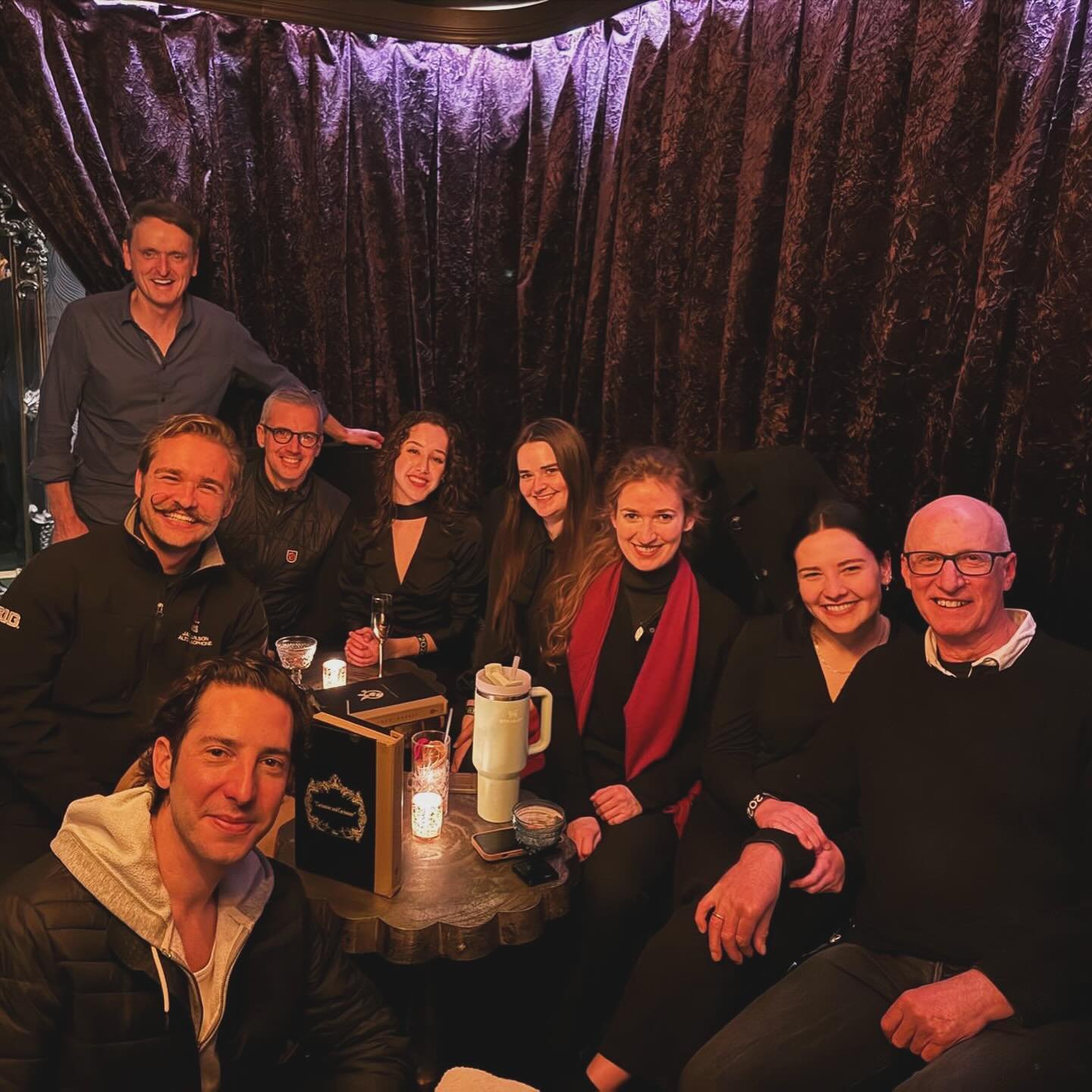 Post show fun in Omaha!

#sarahbrightman #achristmassymphony #tour #specialguest #tenor