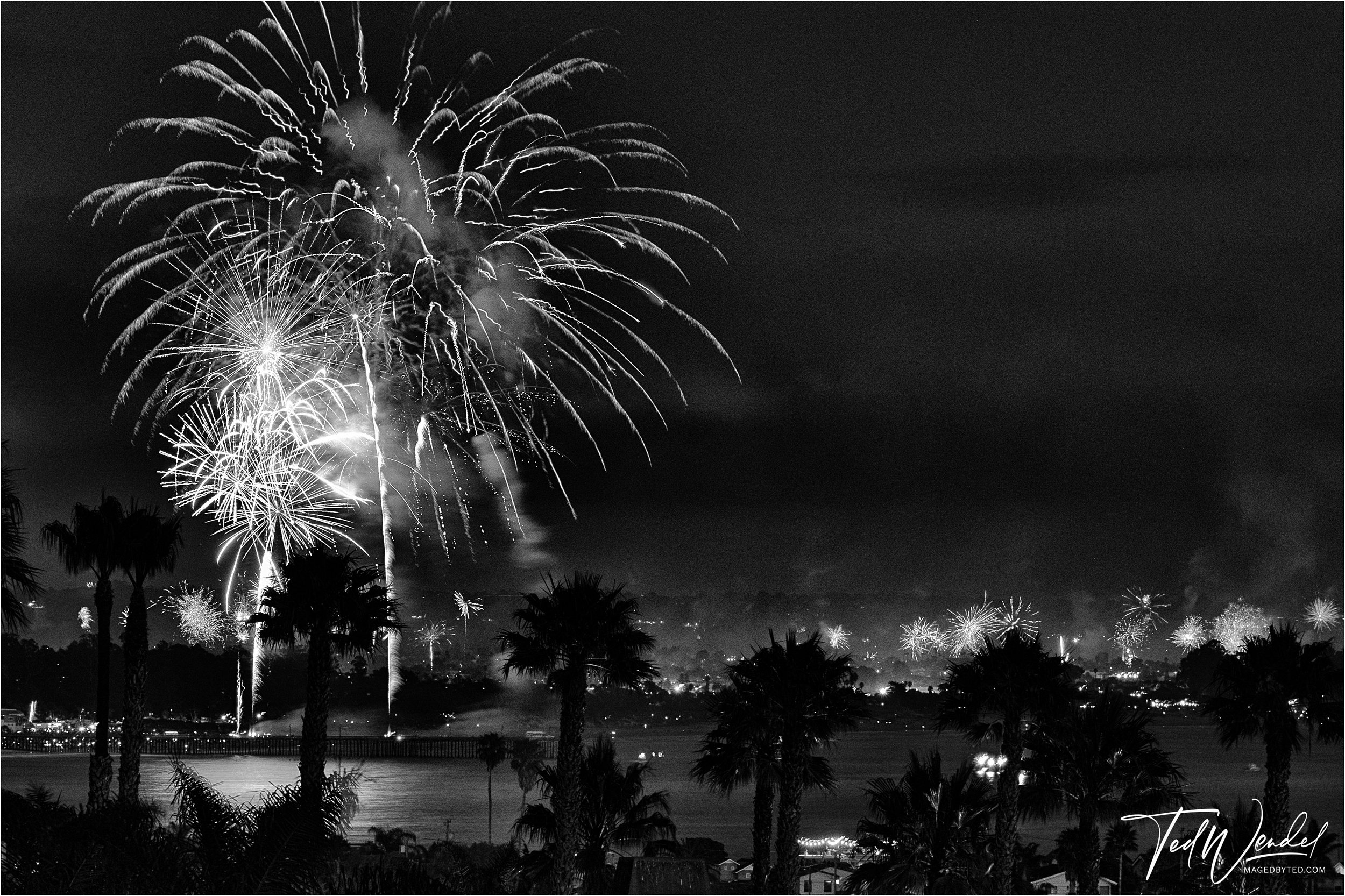 Fireworks Finale Composite (B&W).jpg