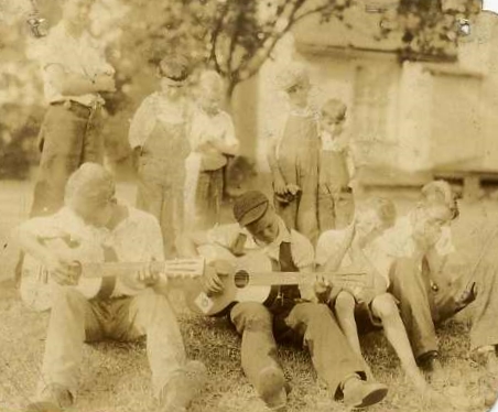 Guggenheimer-Milliken “Playground Musicians” in 1940.