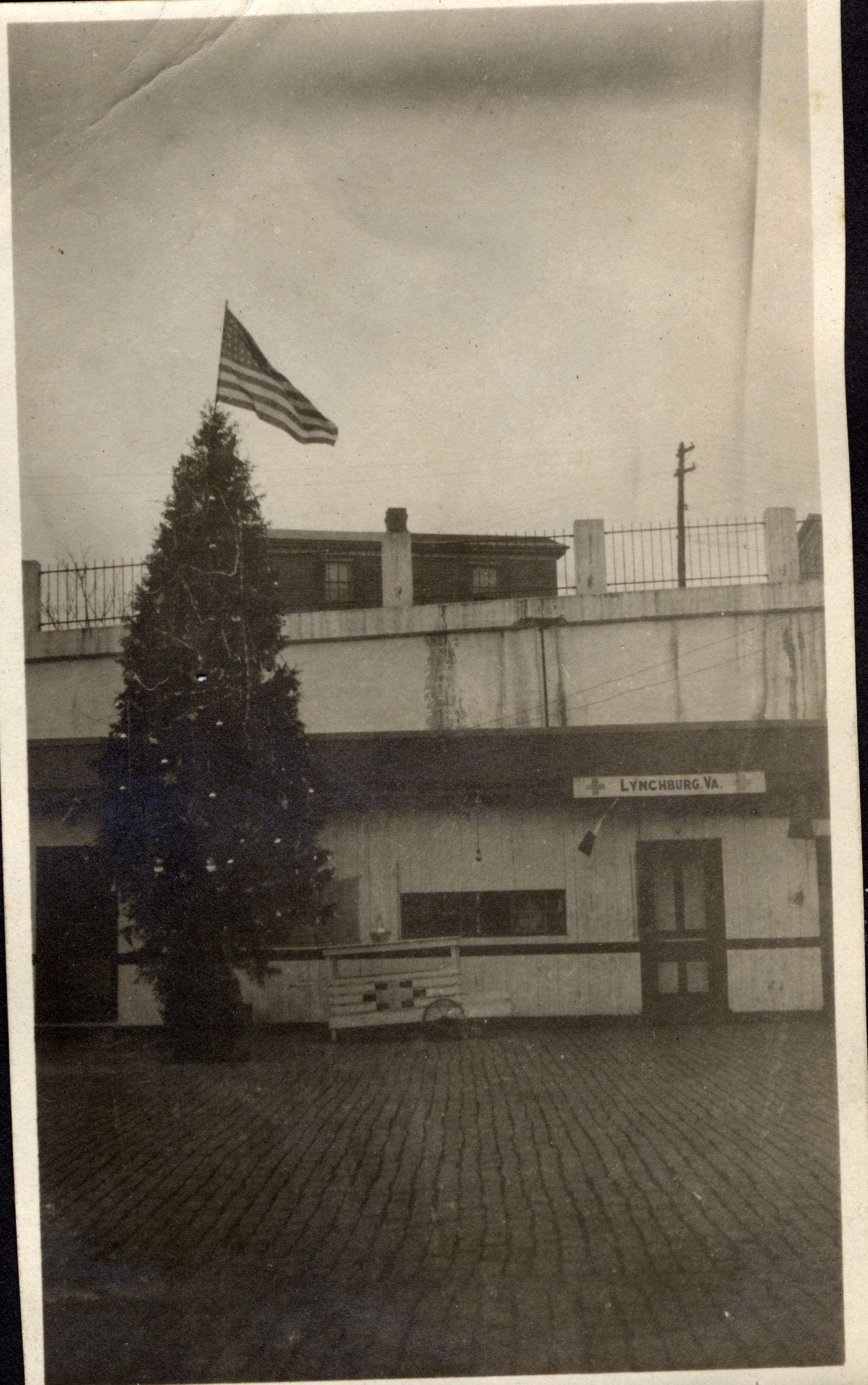 Christmas Time at the Canteen, 1918-19