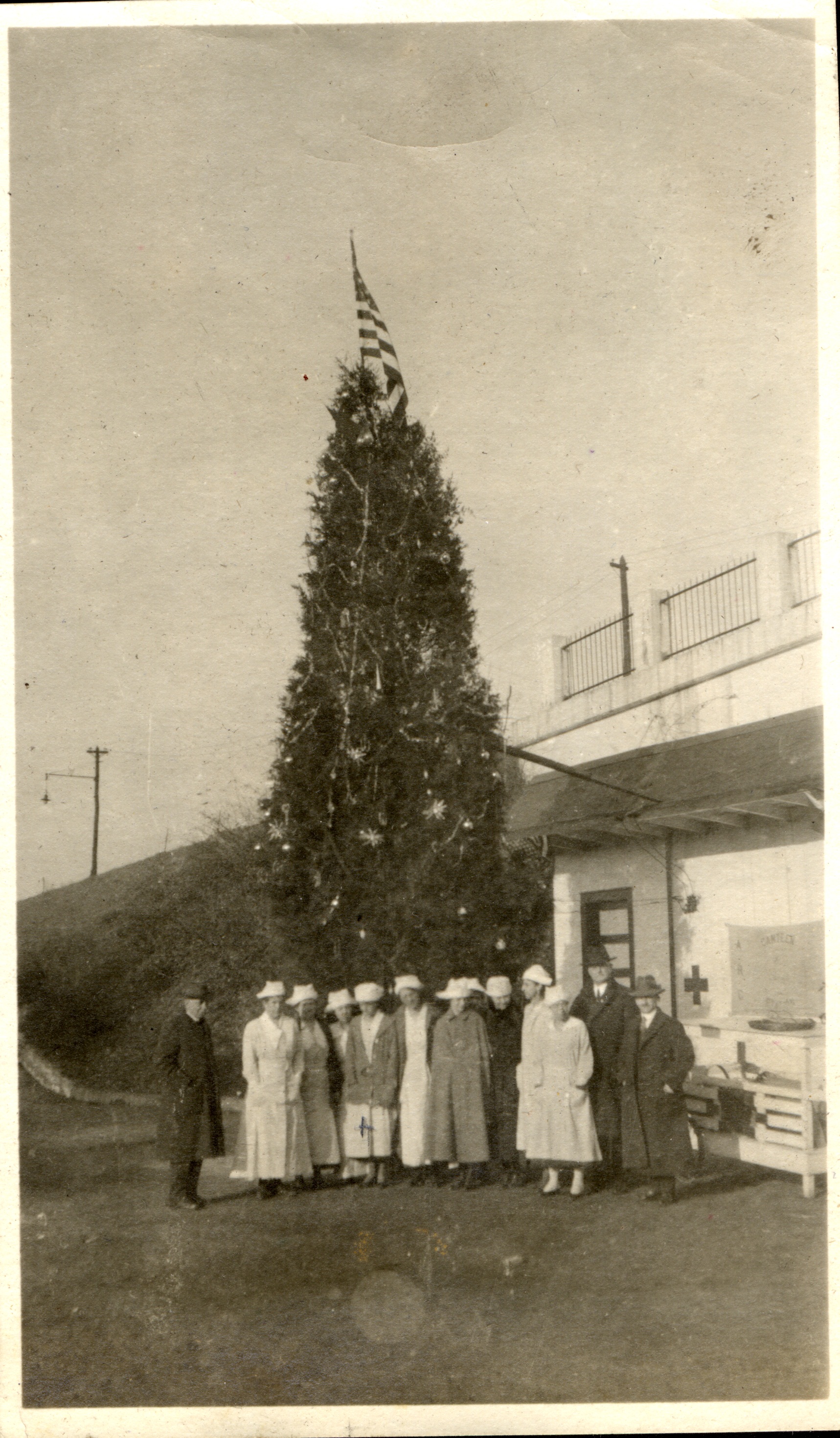 Canteen Workers with Christmas Tree, 1918-19