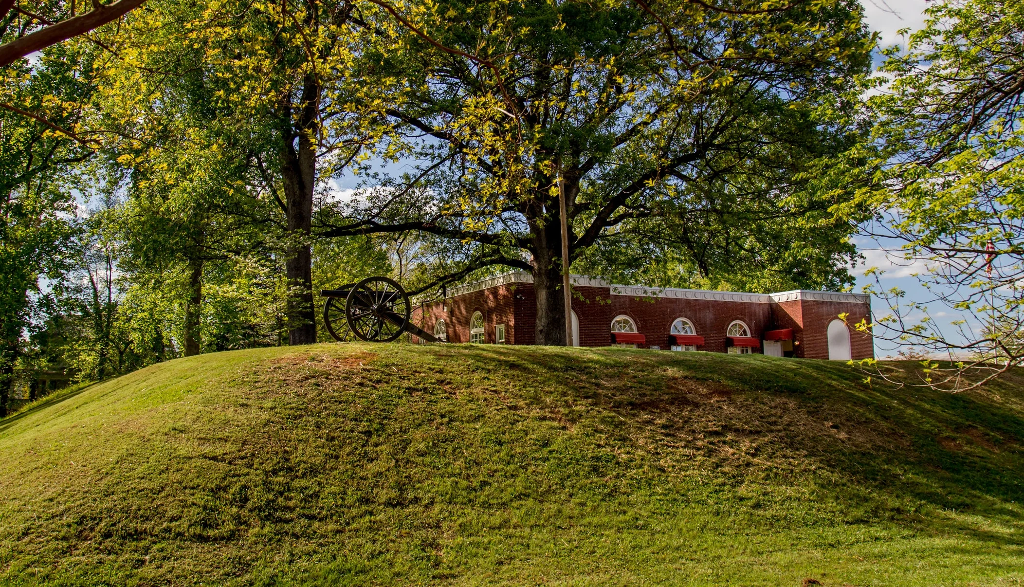 Fort Hill Woman’s Club Building within Fort Early