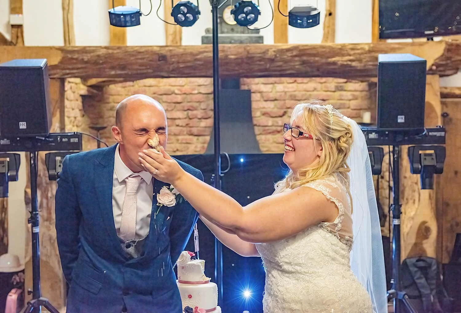 Rumbolds Barn Wedding | Tom &amp; Sarah