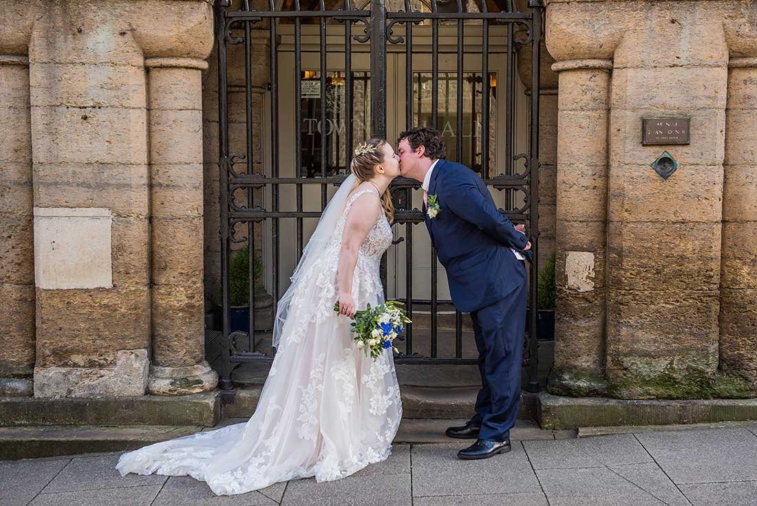 006-gallery-sussex-wedding-photographer-arundel-town-hall.jpg