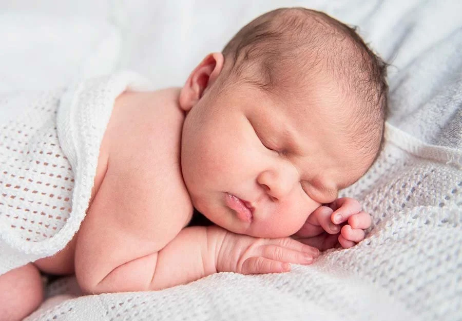 Why Book Your Baby for a Newborn Photoshoot?