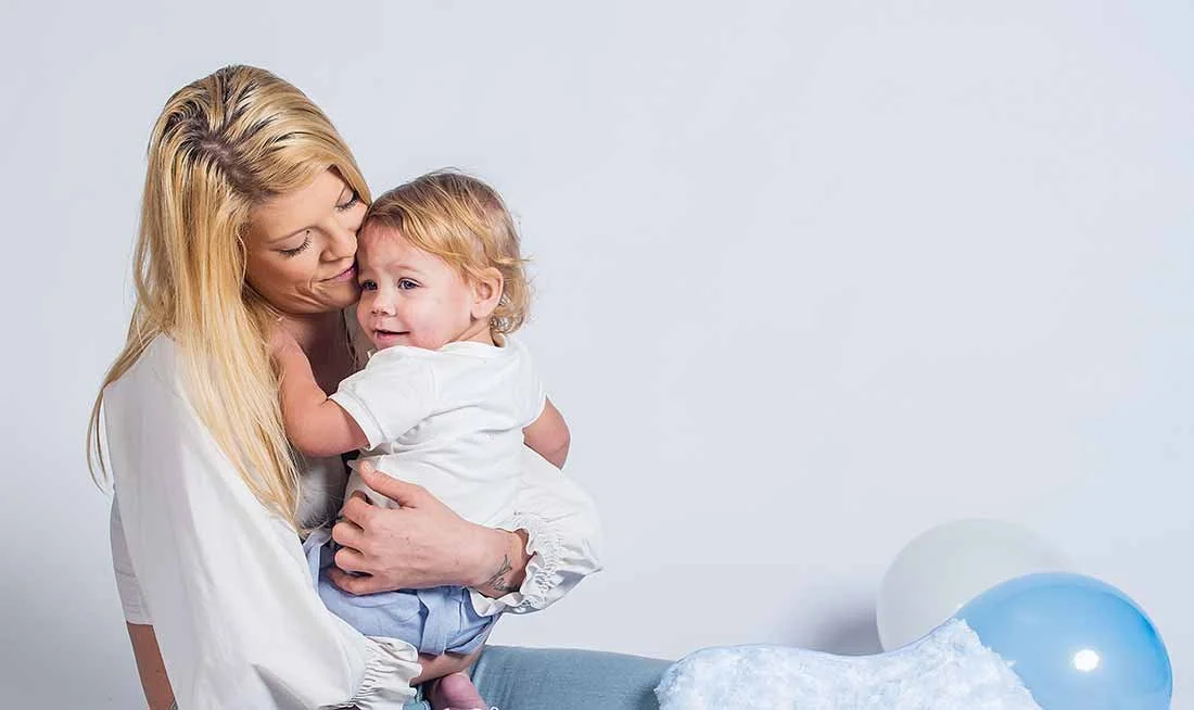 mother and daughter photo shoot at littlehampton portrait photography studio