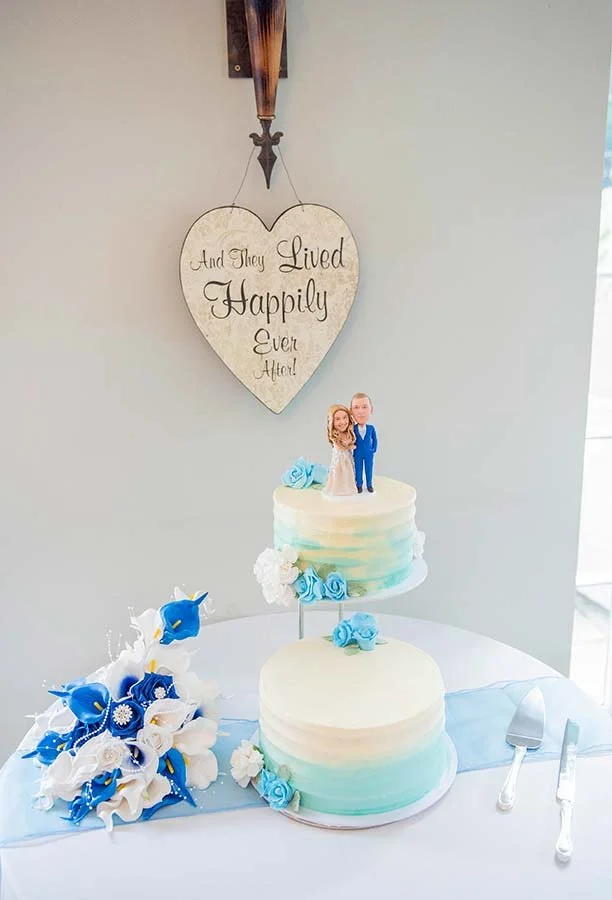 image of wedding cake from Jason and Amy's wedding at Angmering Manor