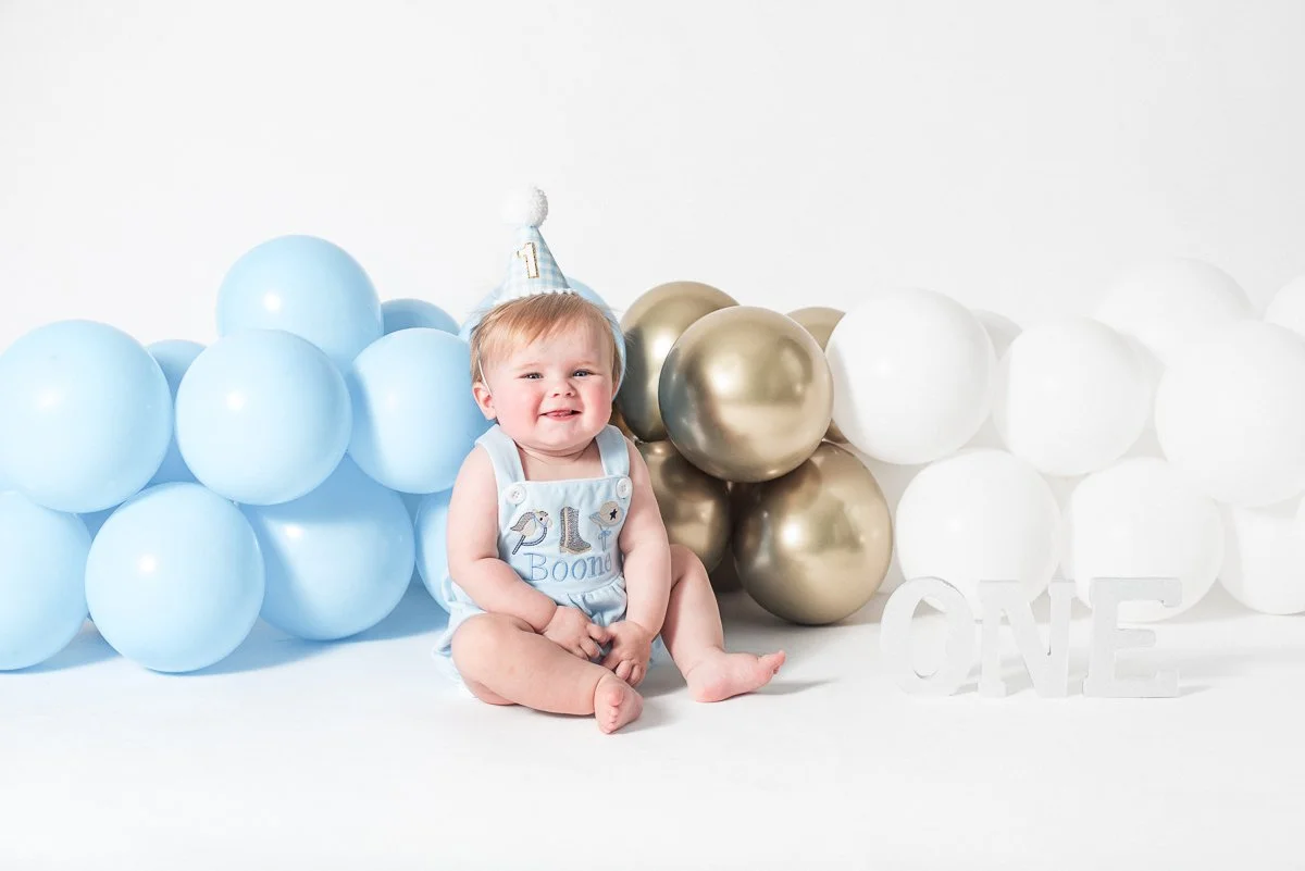 Studio Smash Cake Sessions: A Fun and Simple Way to Celebrate One