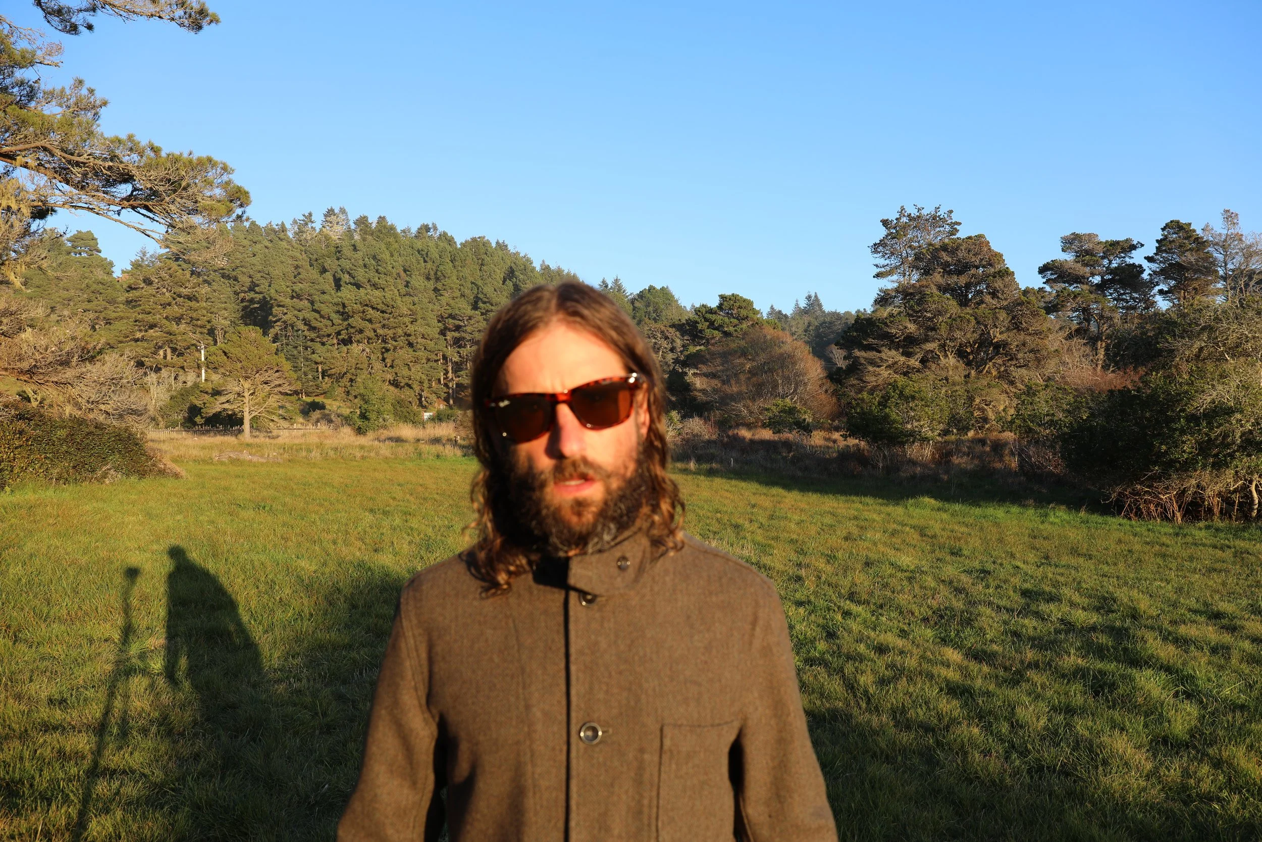 JAN 27, 2022 // OUT OF FOCUS MAN, IN FOCUS SHADOW