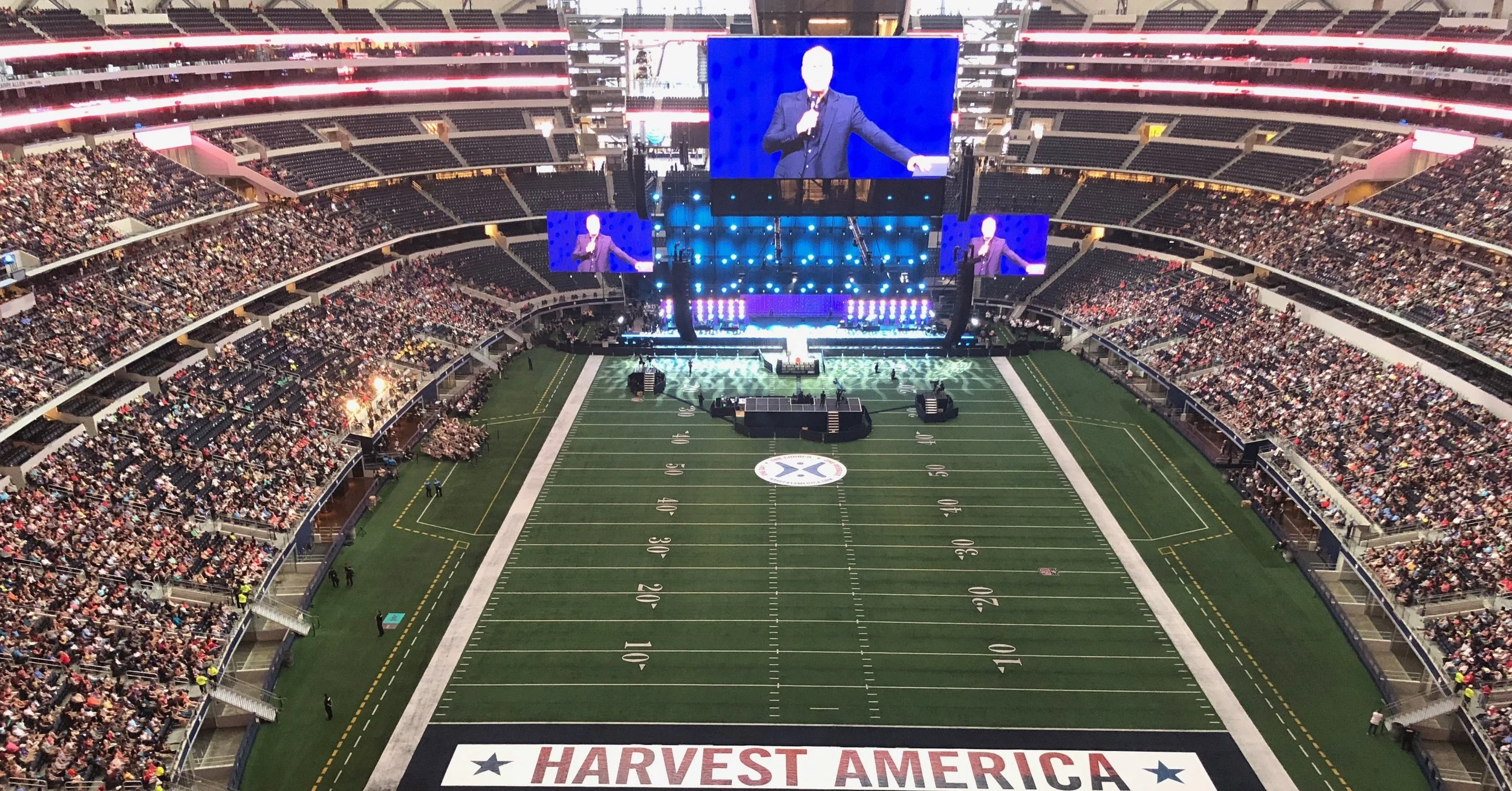 Greg Laurie speaks at Crossover Harvest America 2018 at AT&T Stadium on Sunday, June 10.