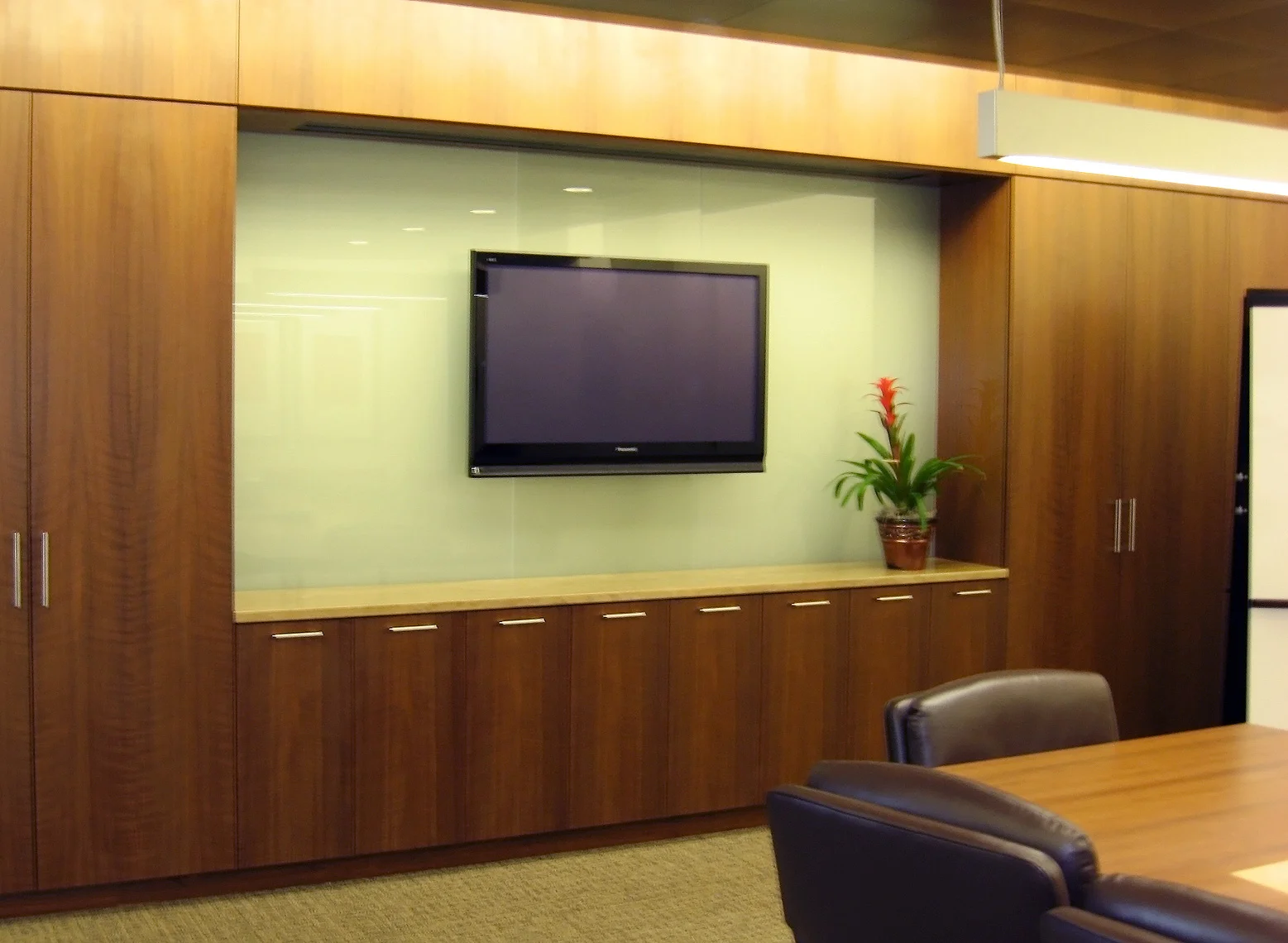 ARCHITECTURAL DESIGN: Interior Architects LOCATION: Seattle, WA