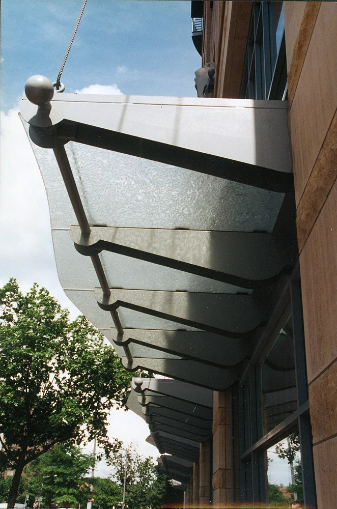 2401_Penn_Ave_East_2.jpg