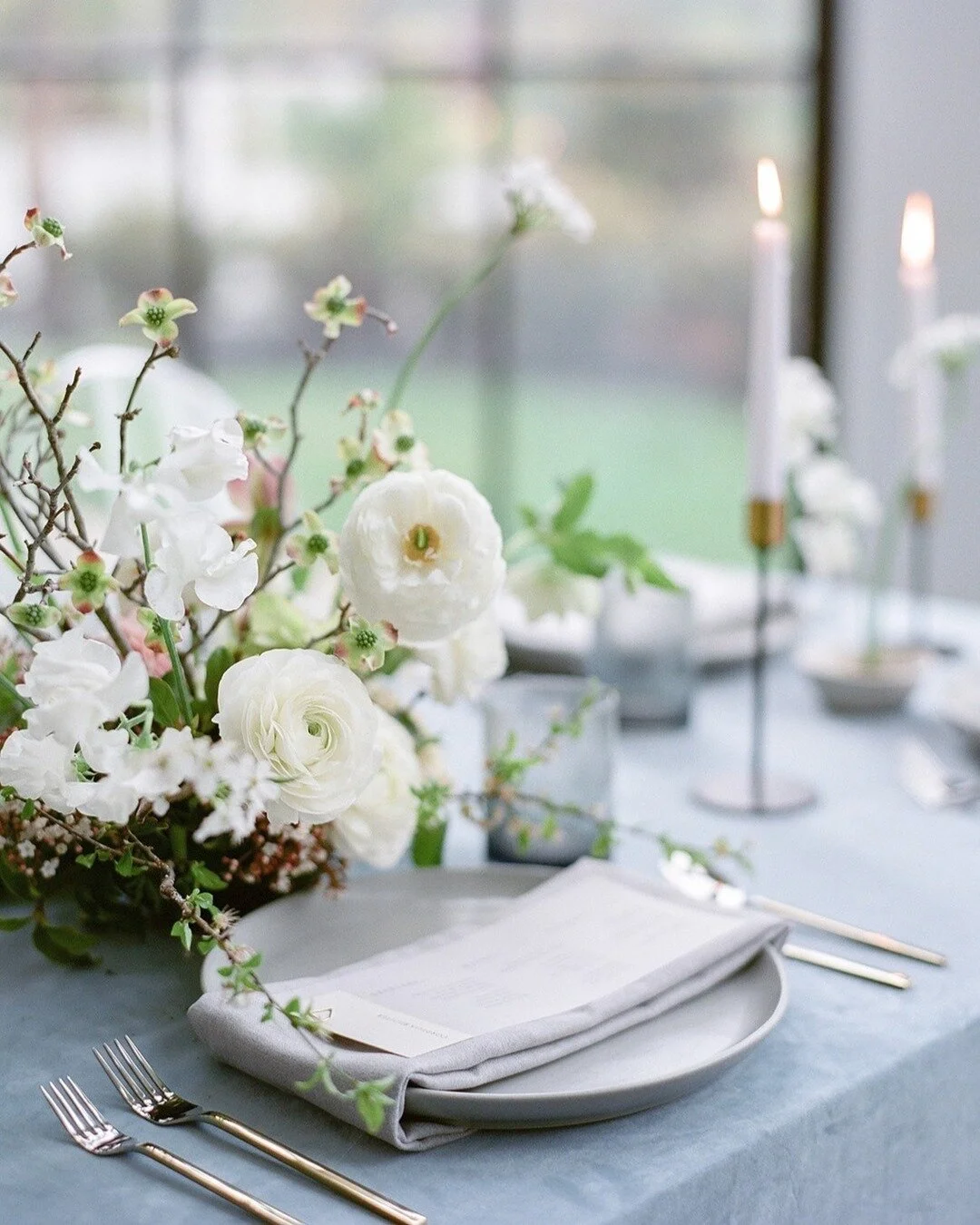 I'm literally about to paint my bathroom walls the color of this table linen. Guess it was incepted into my mind almost a year ago on our photo shoot! ⠀⠀⠀⠀⠀⠀⠀⠀⠀
⠀⠀⠀⠀⠀⠀⠀⠀⠀
⠀⠀⠀⠀⠀⠀⠀⠀⠀
Photography: @stellayangphoto⠀⠀⠀⠀⠀⠀⠀⠀⠀⠀⠀⠀⠀⠀⠀⠀⠀⠀⠀⠀⠀⠀⠀⠀⠀⠀⠀
Planning &am