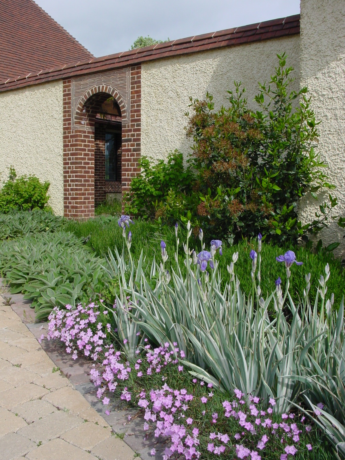 The Archway is a reproduction of an archway designed by Lutyens for "Deanery Garden."