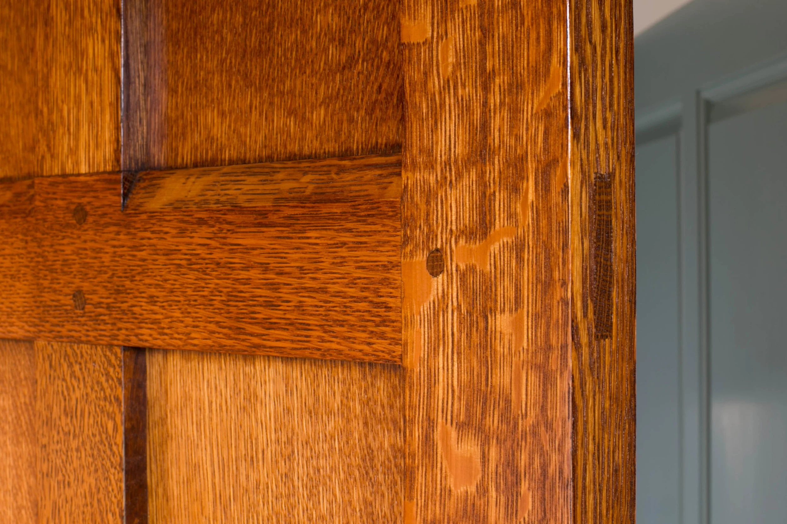 Traditionally constructed solid quarter-sawn oak door. Pegged mortise & tenon joinery is considered to be the finest and longest lasting door design available