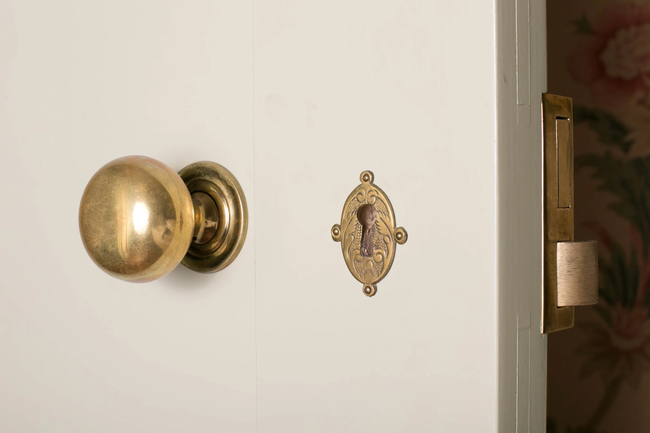 Doors have working keyholes