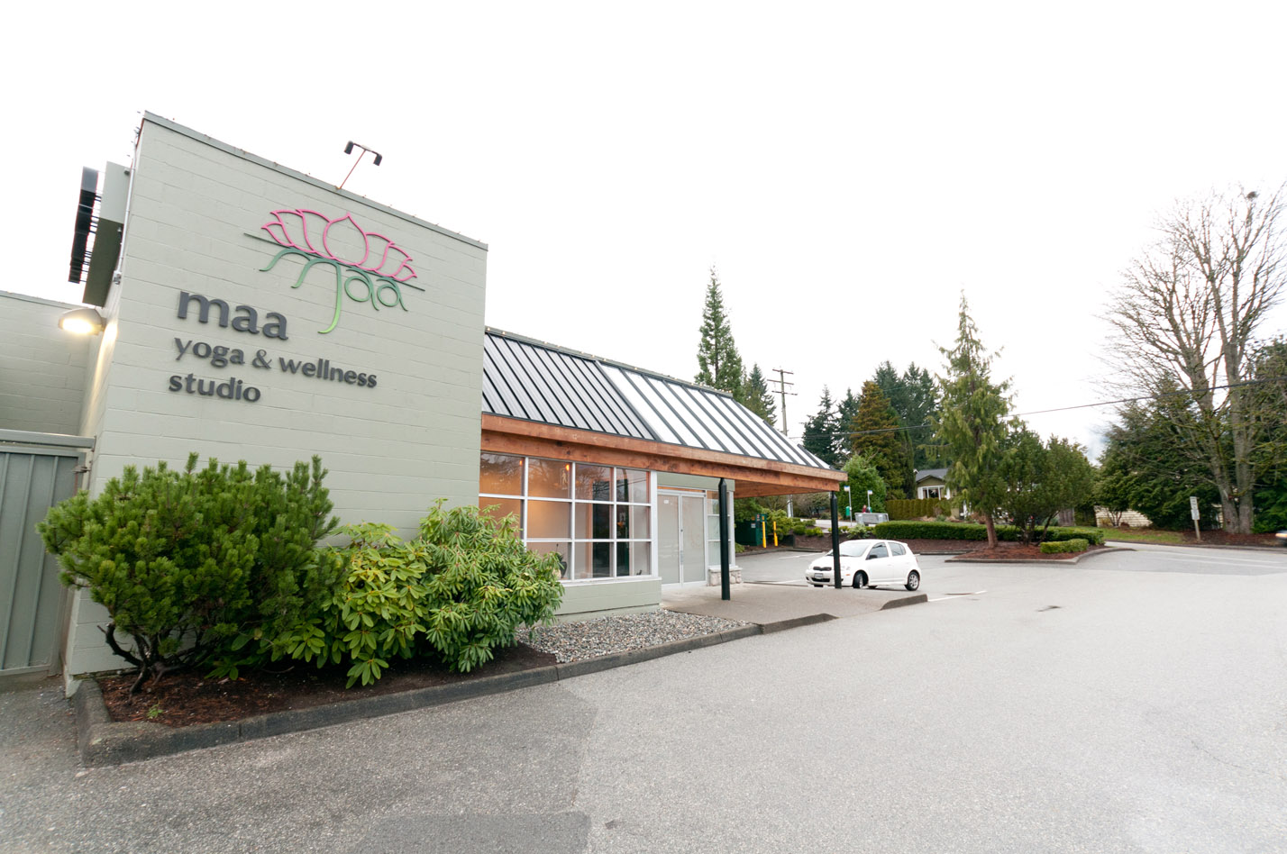 Signage_Maa-Yoga.jpg
