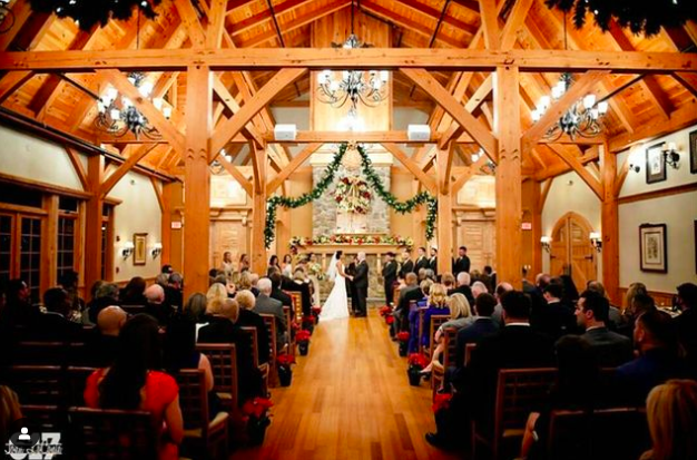 Red Barn-Outlook Farm-Maine-Ballroom-Ceremony-Wedding-Christmas-Holiday-Maine.png
