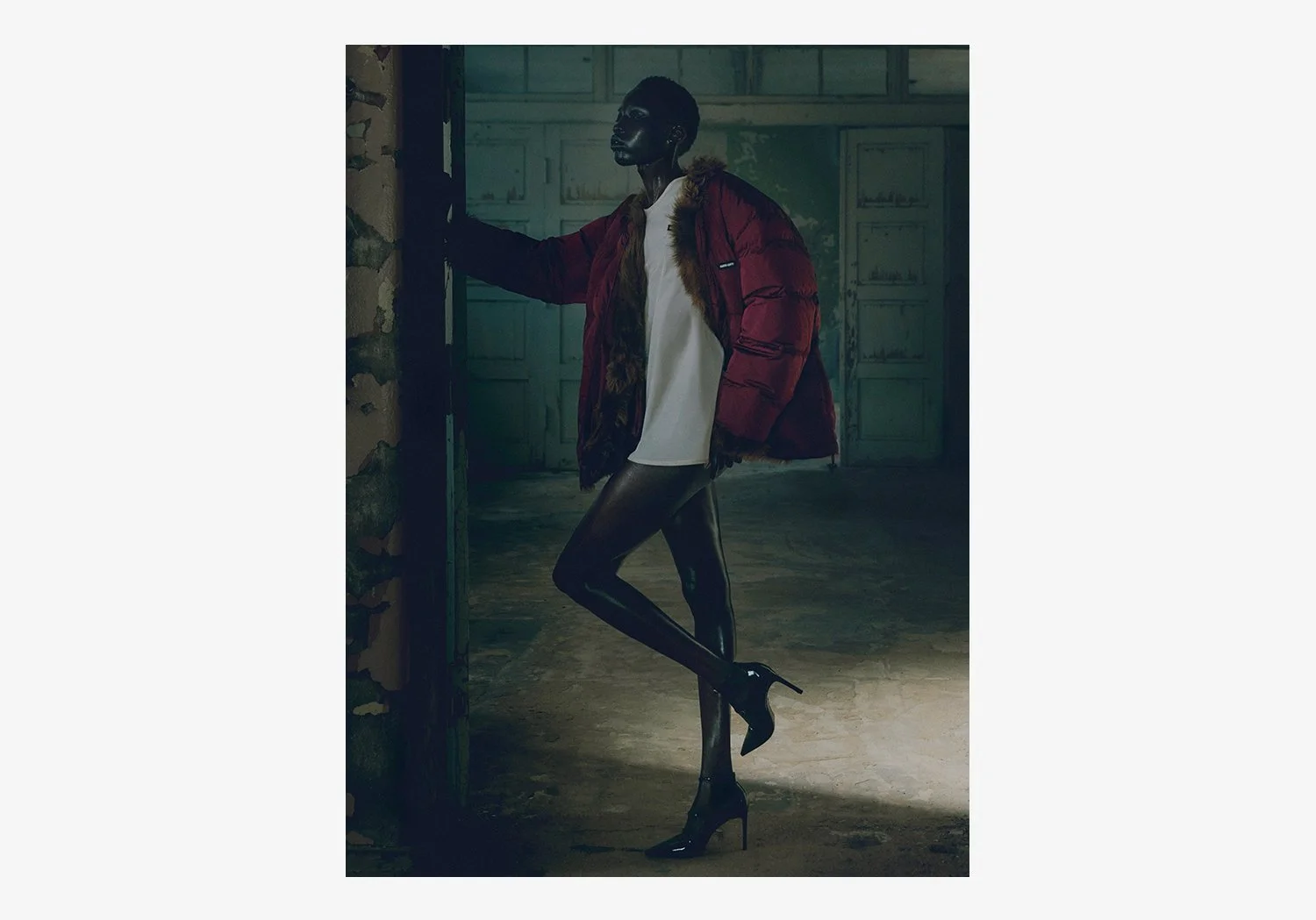 V_MAGAZINE_FEEL_THE_HEAT_DANIEL_ARCHER_04.jpg