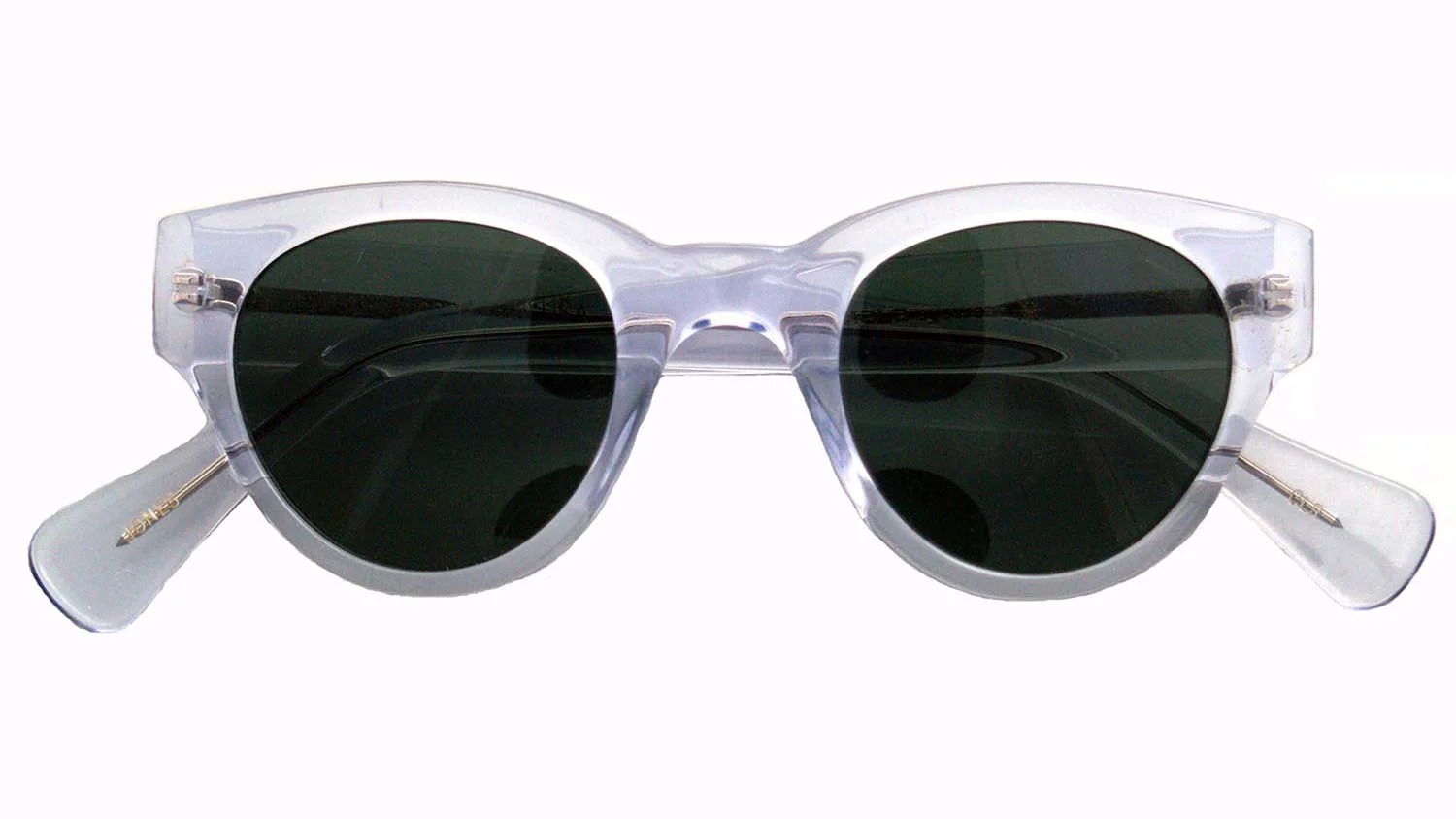 Jones eyewear frames by Kala are available at Artisan Eyeworks in Ashland, Oregon.
