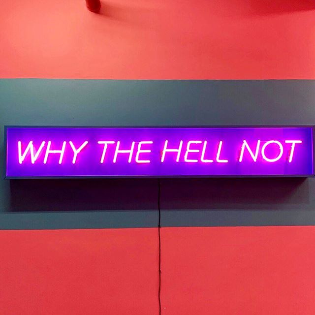 Friday mood. .
.
.
.
.
.
#abcainteriors #fridays #weekend #vibes #interiordesign #artofinstagram #contemporaryart #neonsigns #statementpiece #art #neonart #whynot #modern #fun