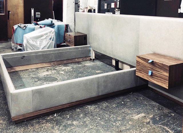 Ready to spend the long weekend doing home updates! This custom leather bed and floating nightstands are just about ready to roll 💪🏻
.
.
.
.
.
.
#abcainteriors #progresspictues #homeupdates #reno #interiordesign #homestyling #sleek #contemporaryhom