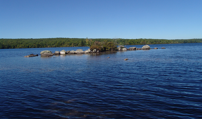 Wallum Lake in Burrillville crosses the border into Douglas, Mass. In fact, the Bay State side of the lake holds more water. (Frank Carini/ecoRI News photos)