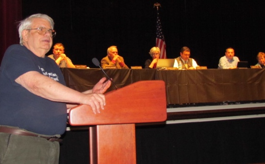 Resident Barry Craig says the Town Council can oppose the power plant.