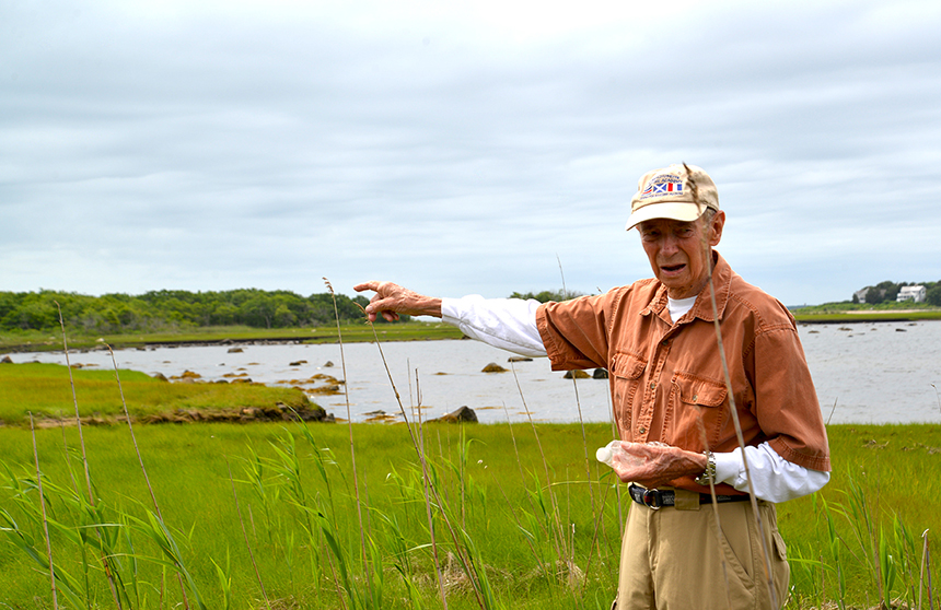 Horace Field took it upon himself to get Brandt Island Cove cleaned up. (Joanna Detz/ecoRI News photos)