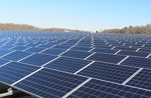 East Providence covered a former landfill with 13,000 solar panels. (ecoRI News)