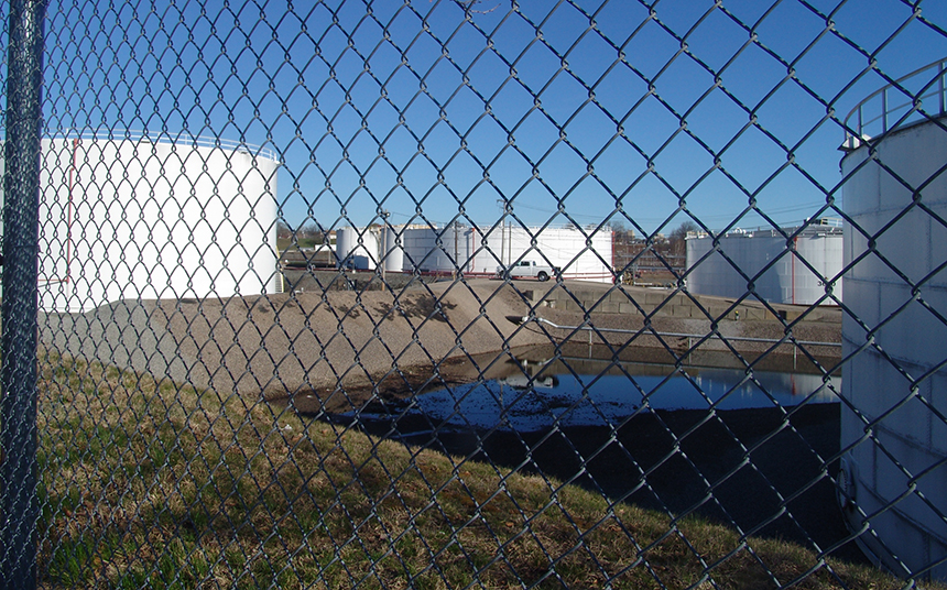 Shell’s Providence terminal has 25 storage tanks and the facility emits such compounds as 1,2,4-trimethylbenzene, benzene, ethylbenzene, and hexane. (Frank Carini/ecoRI News)