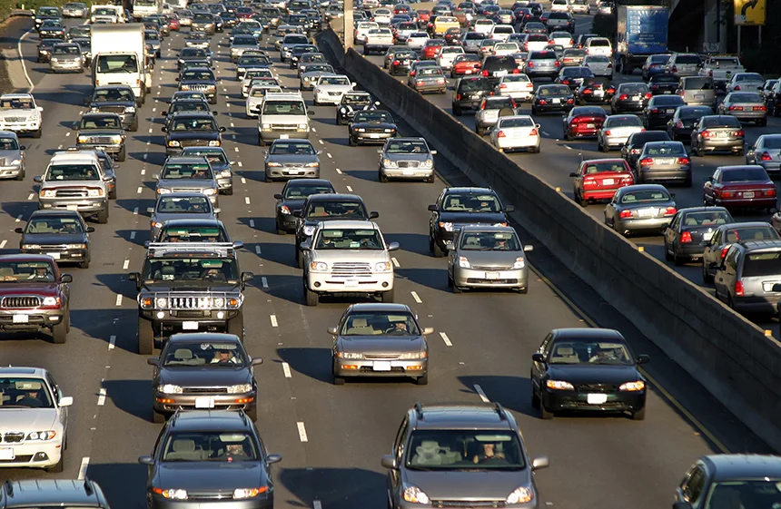 About 40 percent of Rhode Island’s annual fossil-fuel emissions are produced by the state’s transportation sector. (istock)