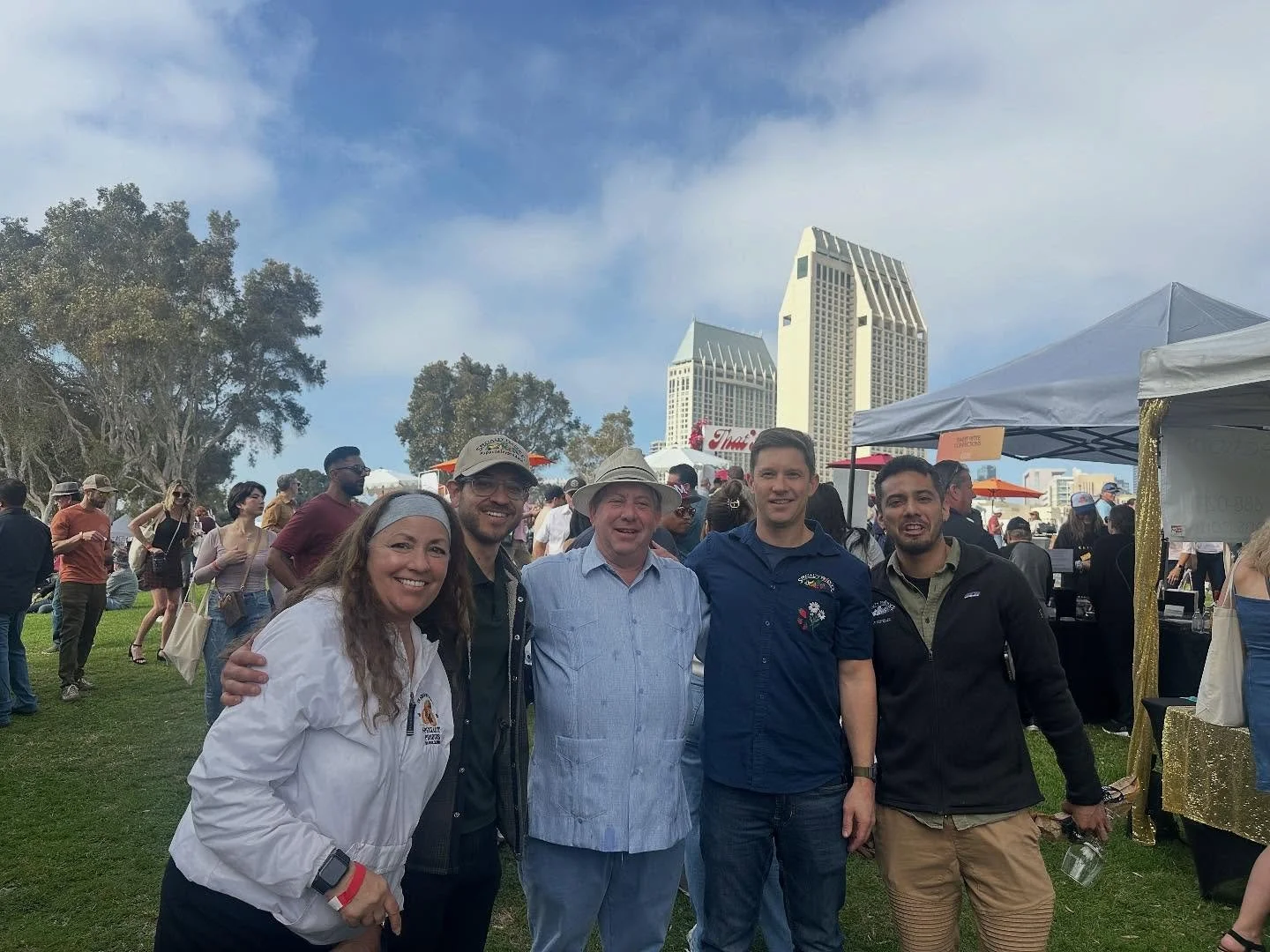 We go to hang out with our great friends from @specialtyproduce at the San Diego Wine and Food Festival today. 
@specialtyproduce 
@julie_hosler @specialty_produce_grocery @specialty_produce_joe