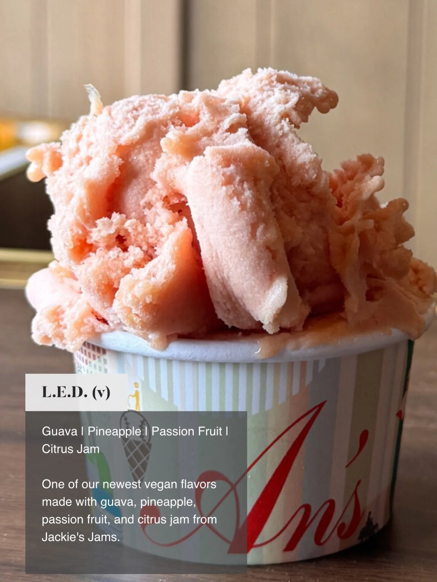 Looking for a sweet treat to beat this heat? @ansgelato has you covered. Their L.E.D. flavor features our tart and balanced Triple Citrus jam. 🍋 With rotating flavors at each location, An&rsquo;s offers unique and surprising options for any palette.