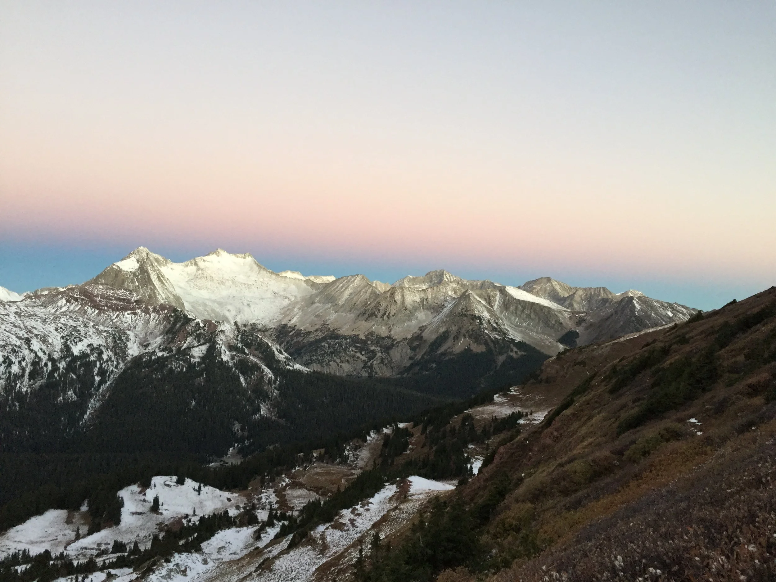 An early start put us on Buckskin pass (12,500') at the break of dawn.