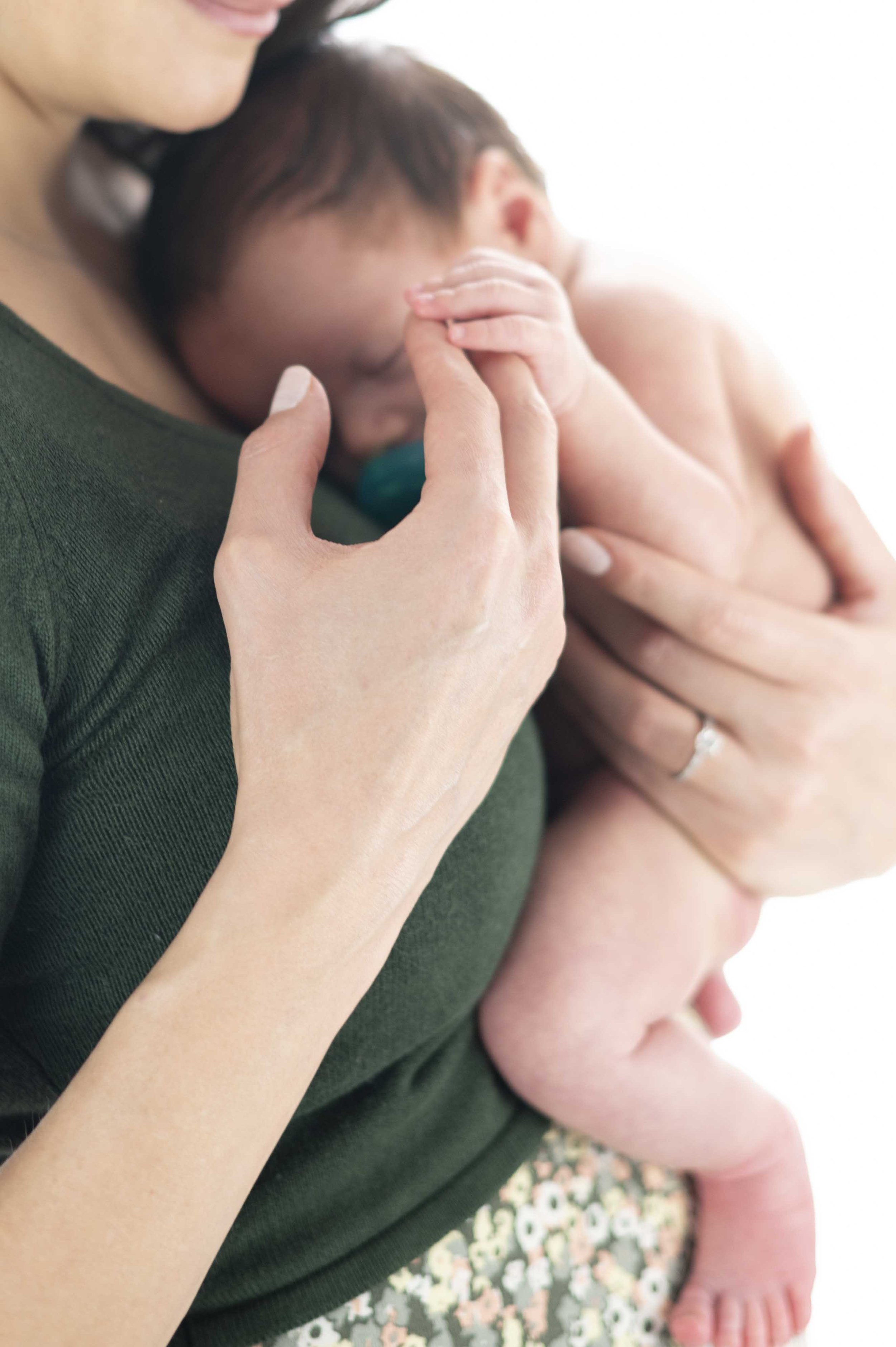 Allan Newborn Portraits 2024-29.jpg