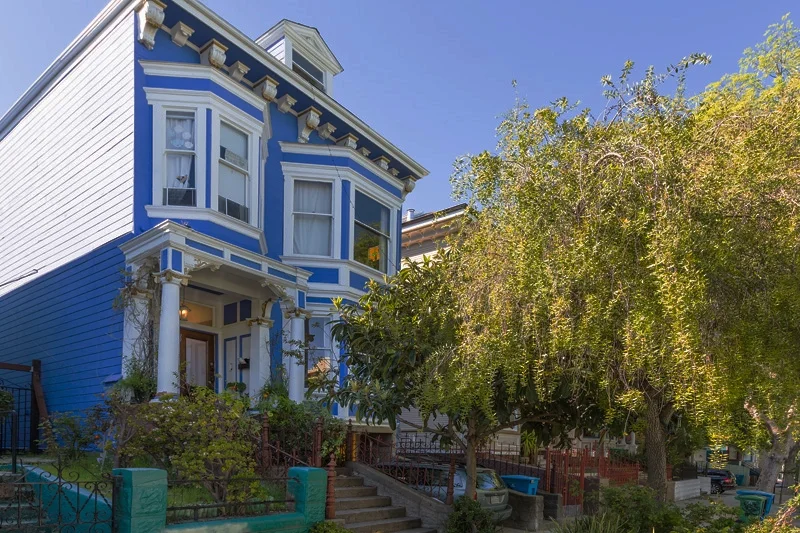 01c-2546Folsom-front-low-res.jpg