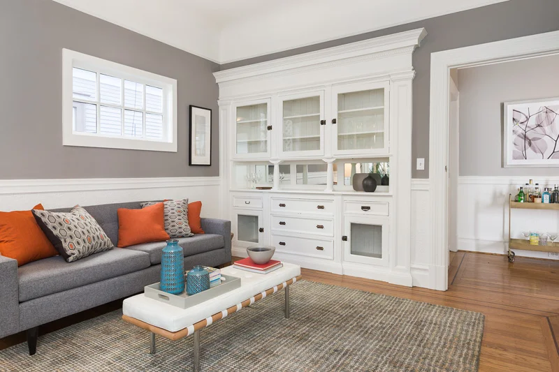 03-2546Folsom-living-low-res.jpg