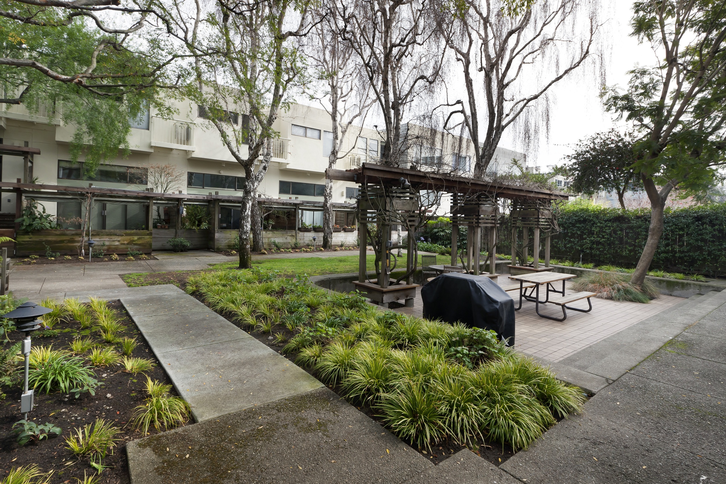 345Church1B Courtyard.jpg