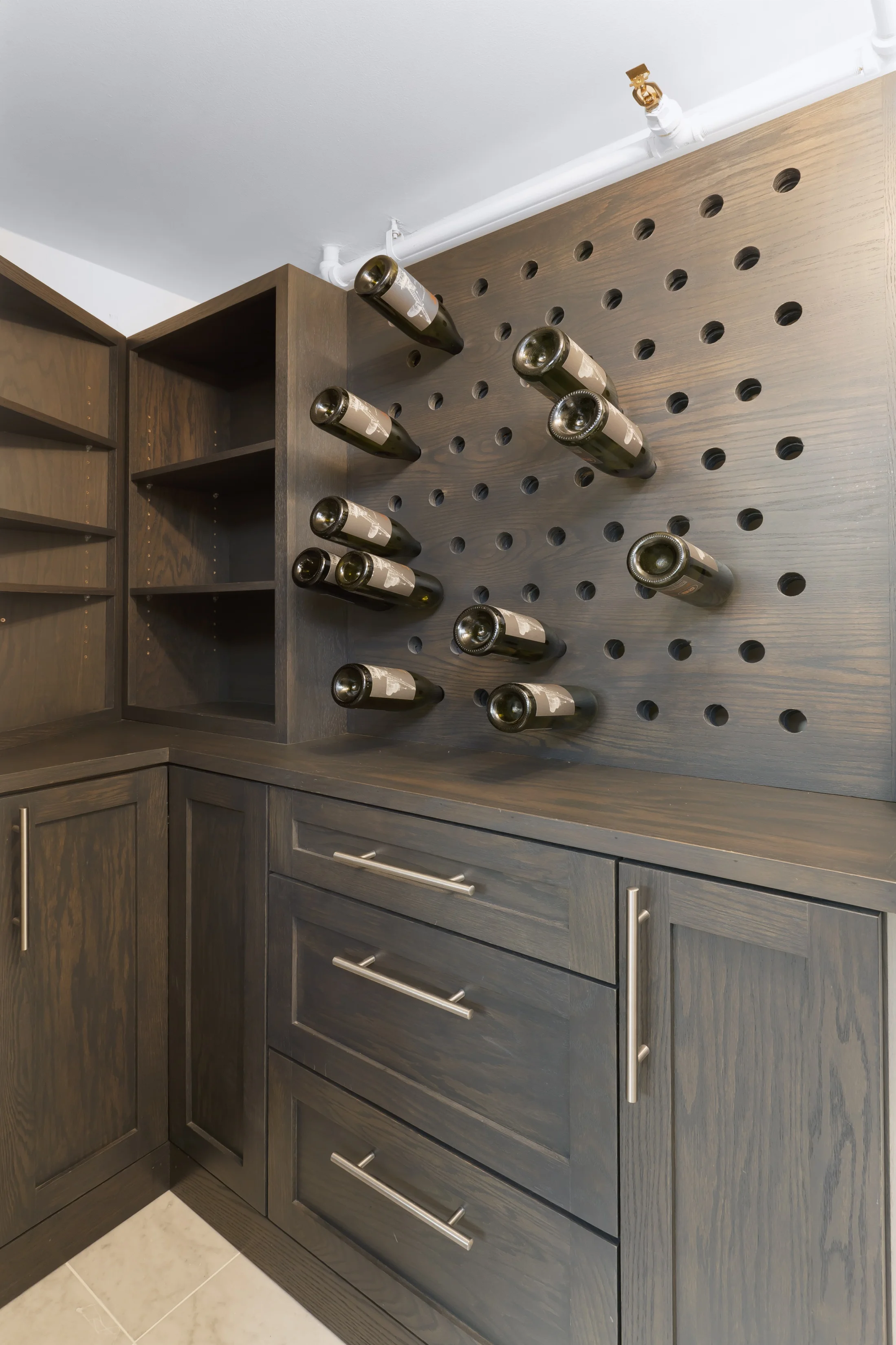 601_4th103_WineCloset.jpg