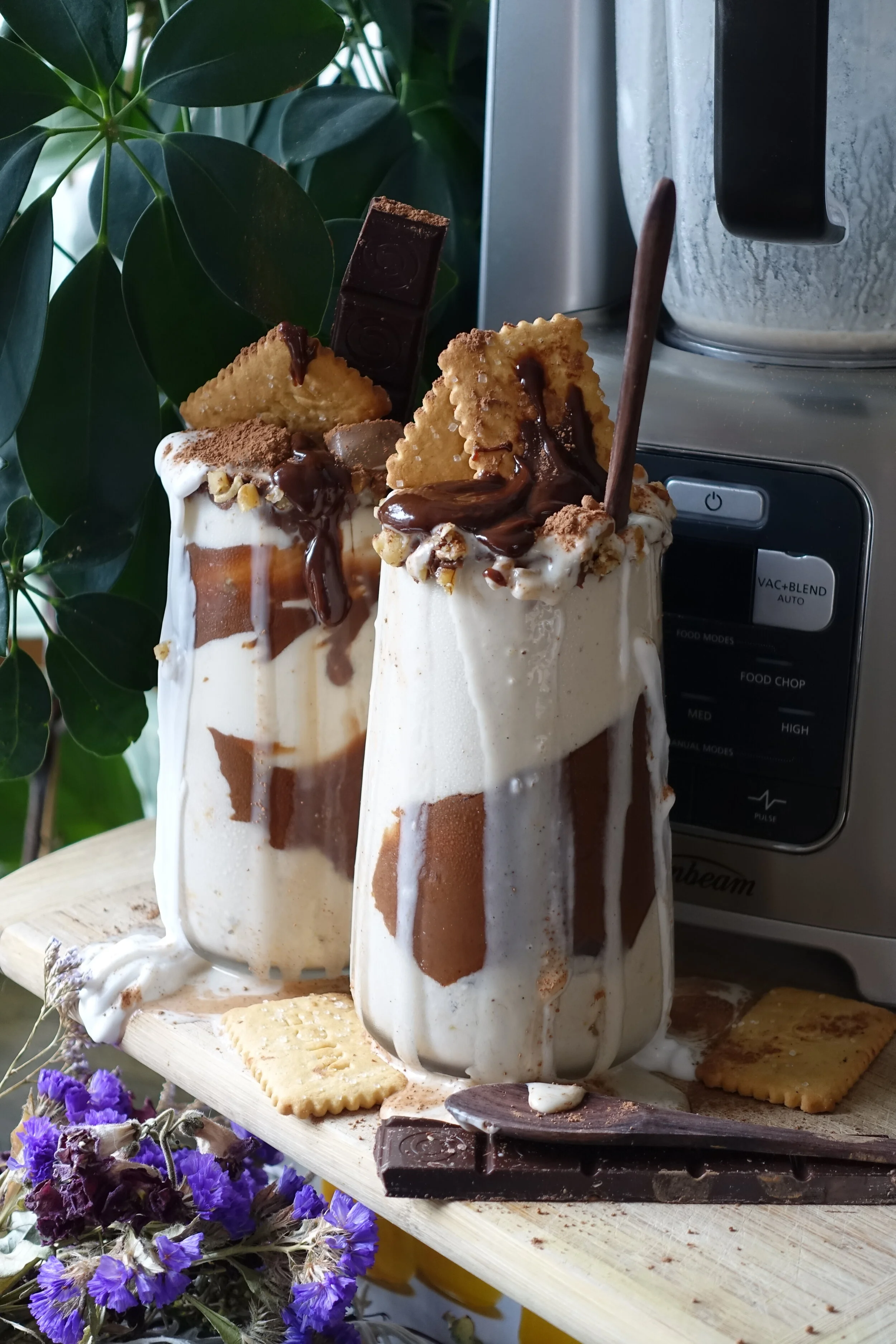 Tiramisu Milkshake w/Sunbeam NutriSeal™